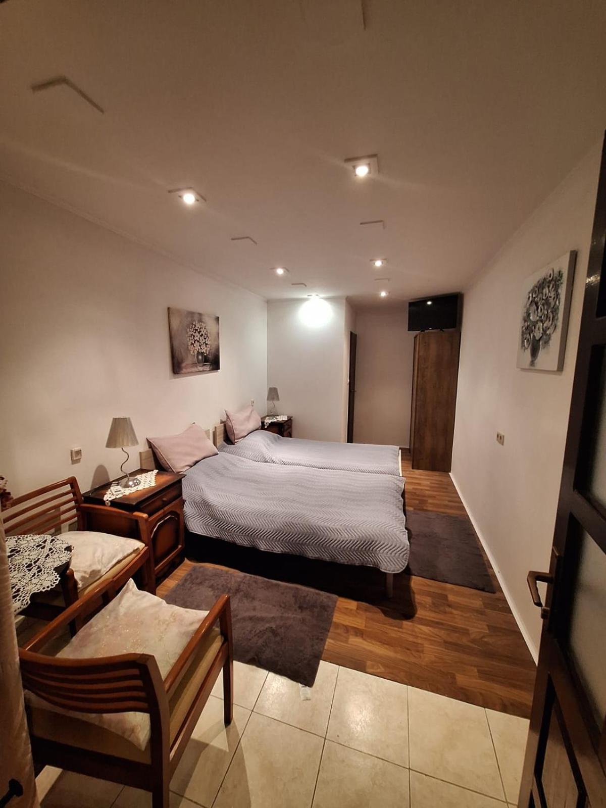 Twin Room photo 1