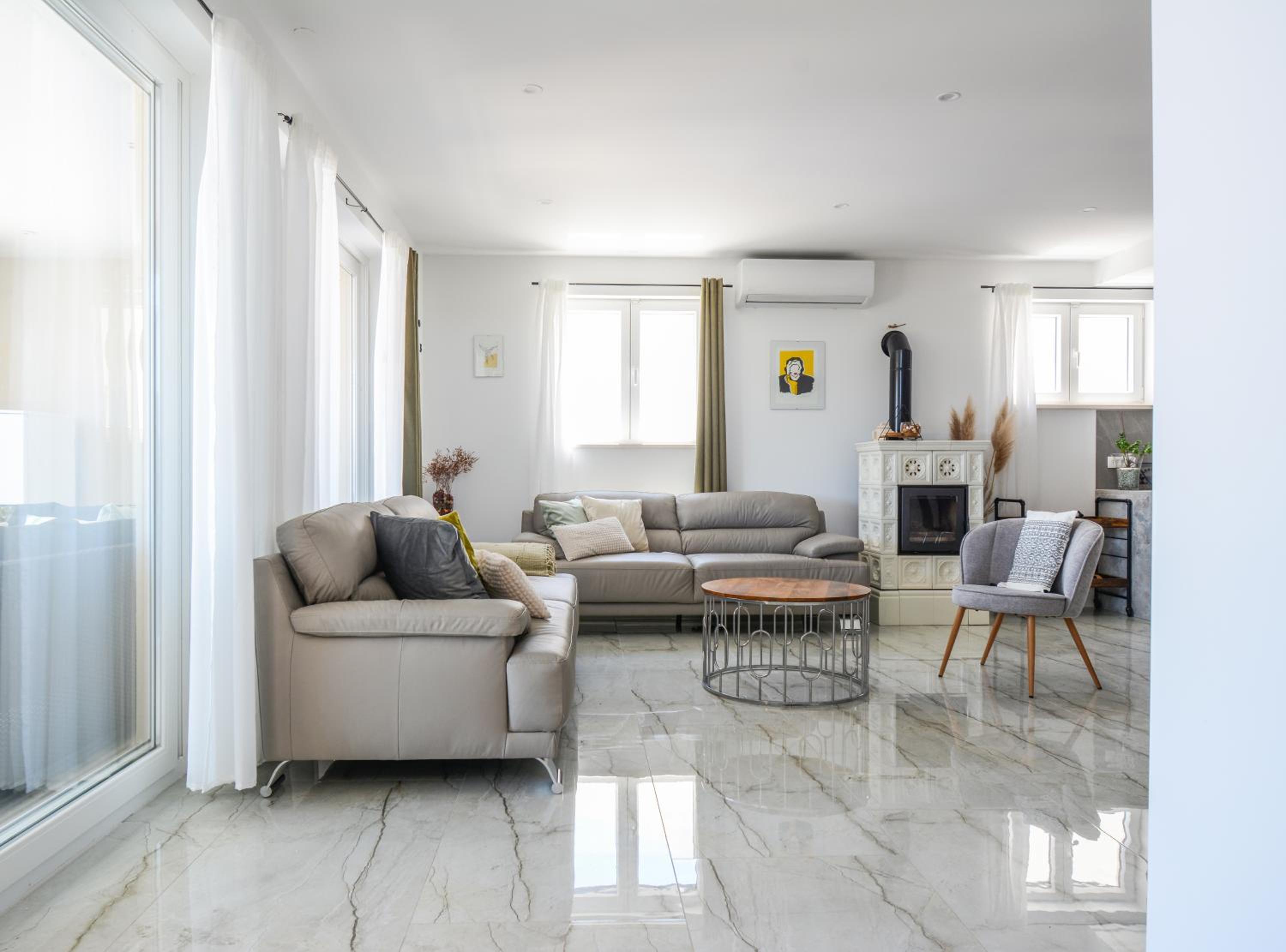 Three-Bedroom Villa photo 1