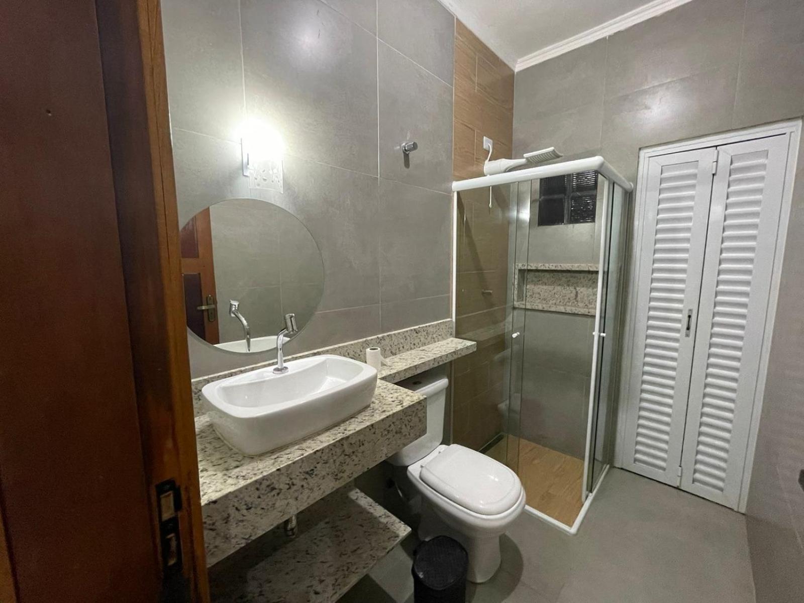 Deluxe Double Room with Shower photo 2