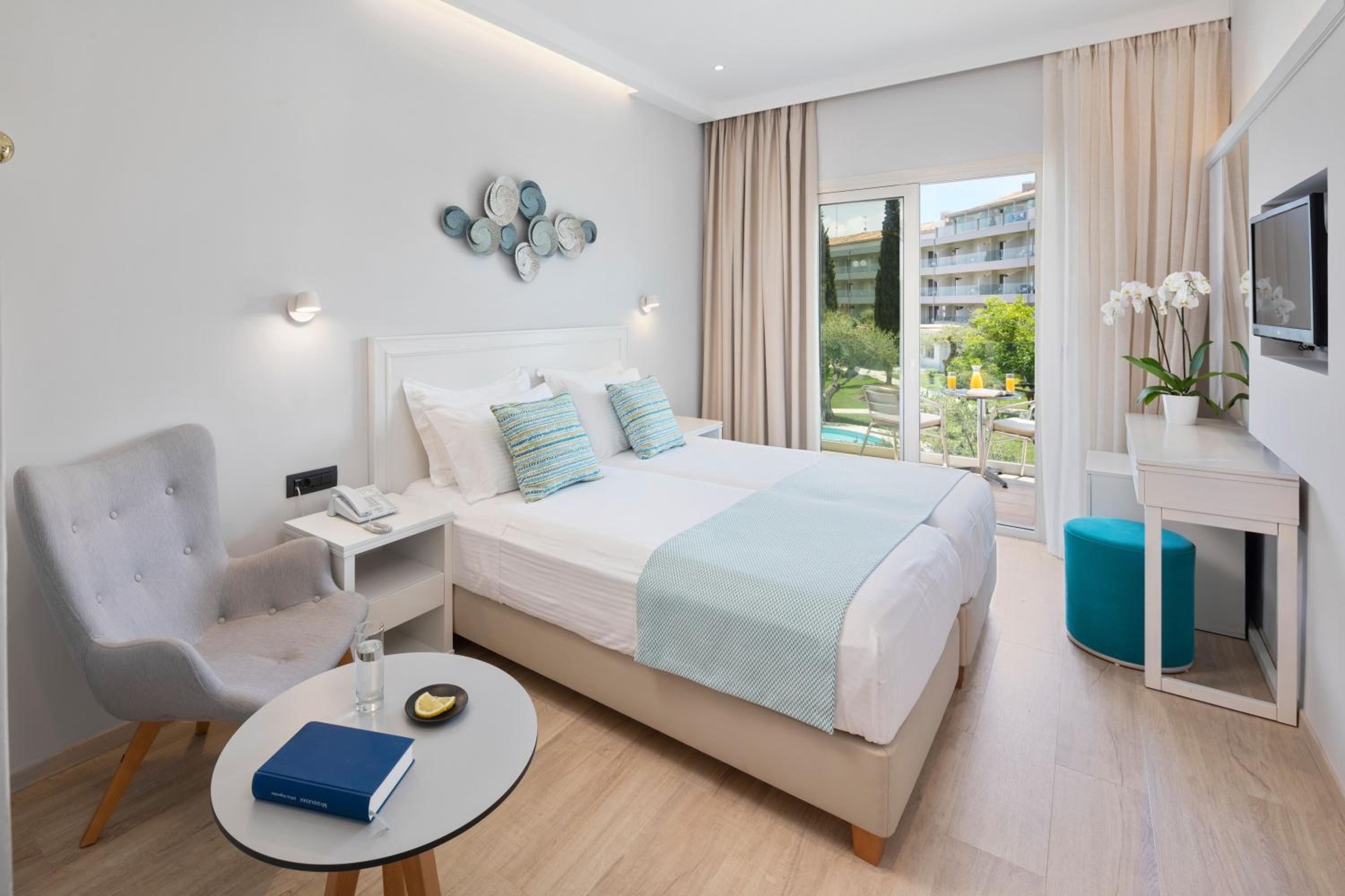 Standard Doppel- oder Zweibettzimmer mit Gartenblick