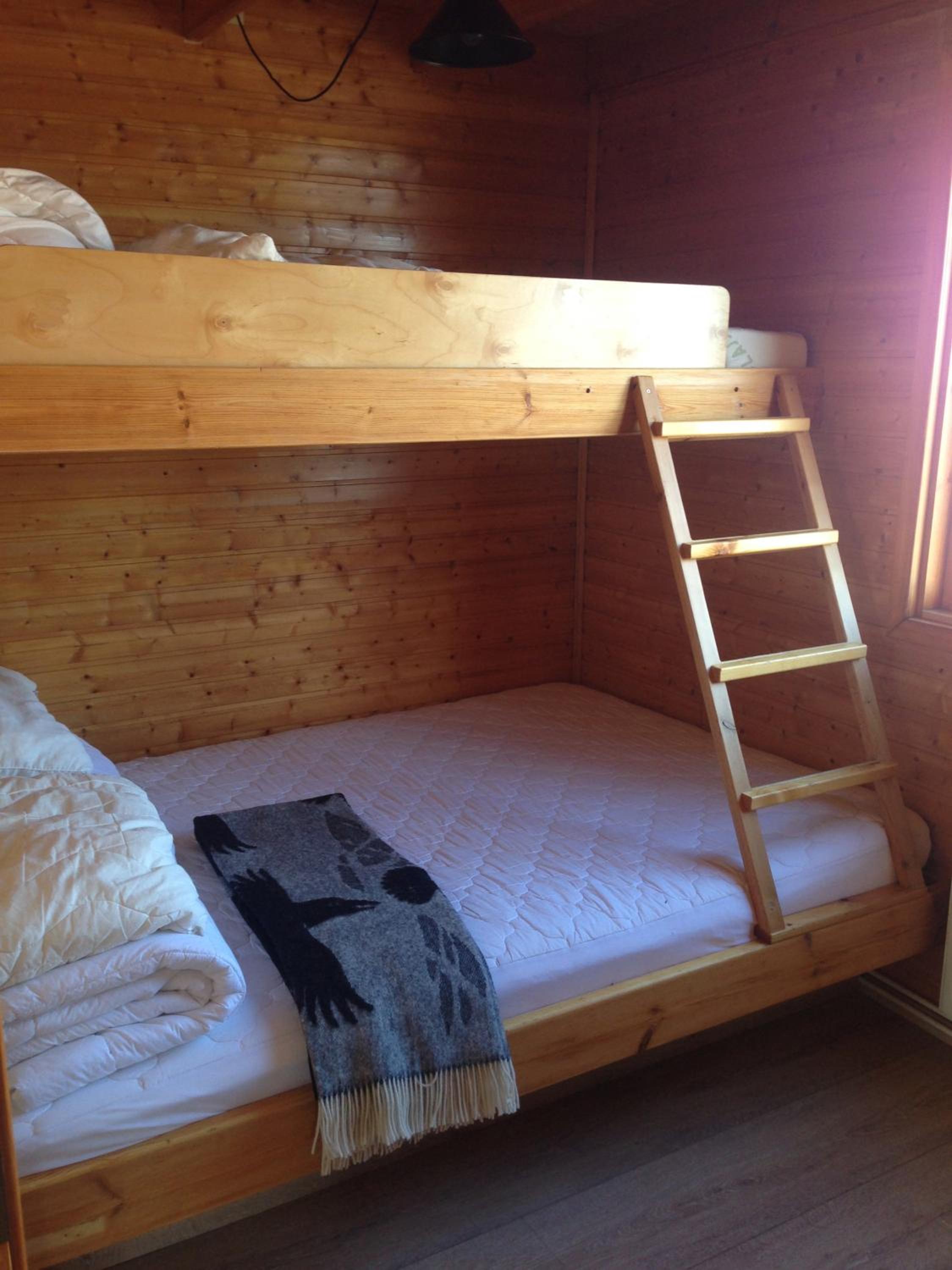 Two-Bedroom House - Photo 11