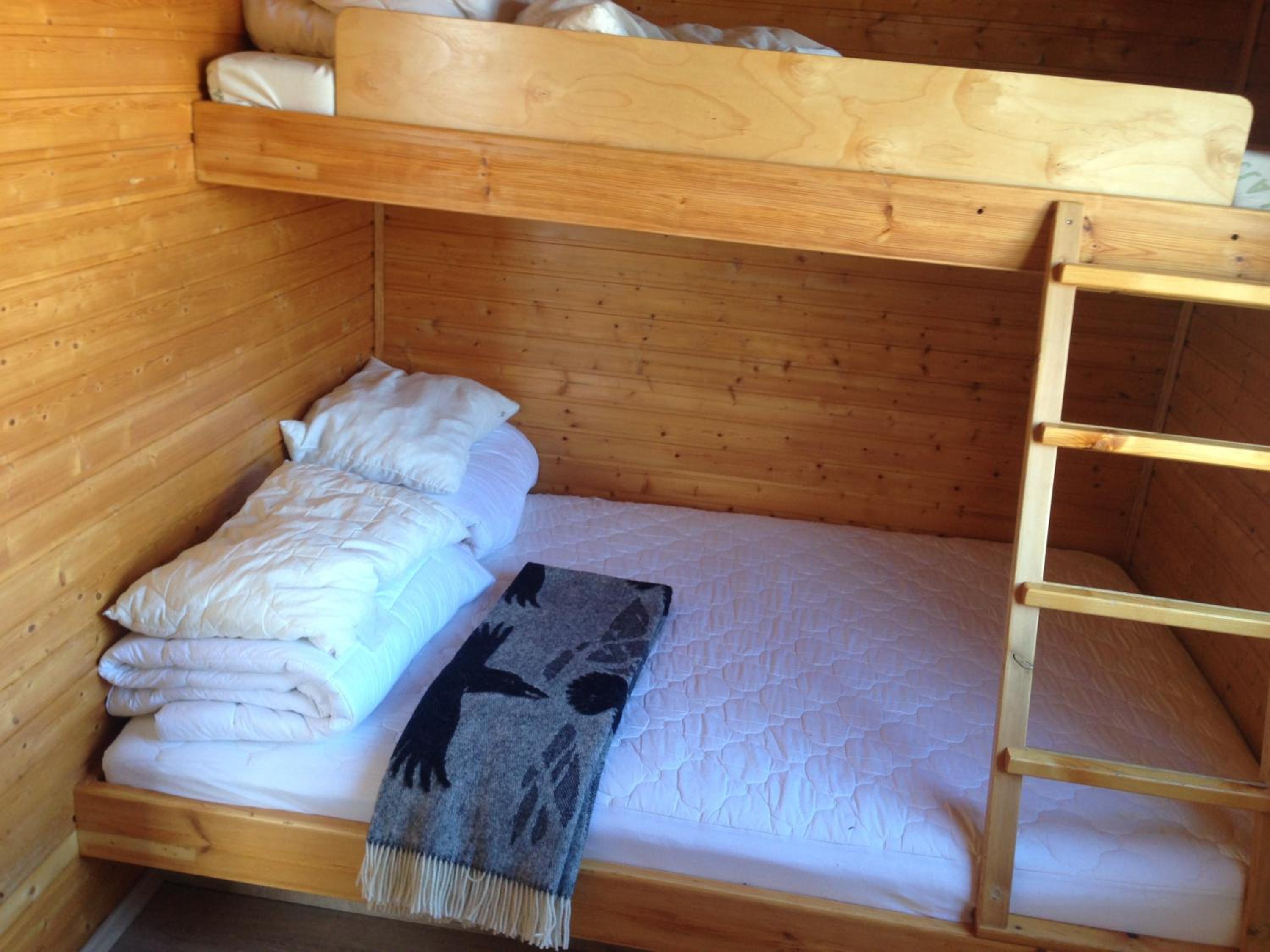 Two-Bedroom House - Photo 10