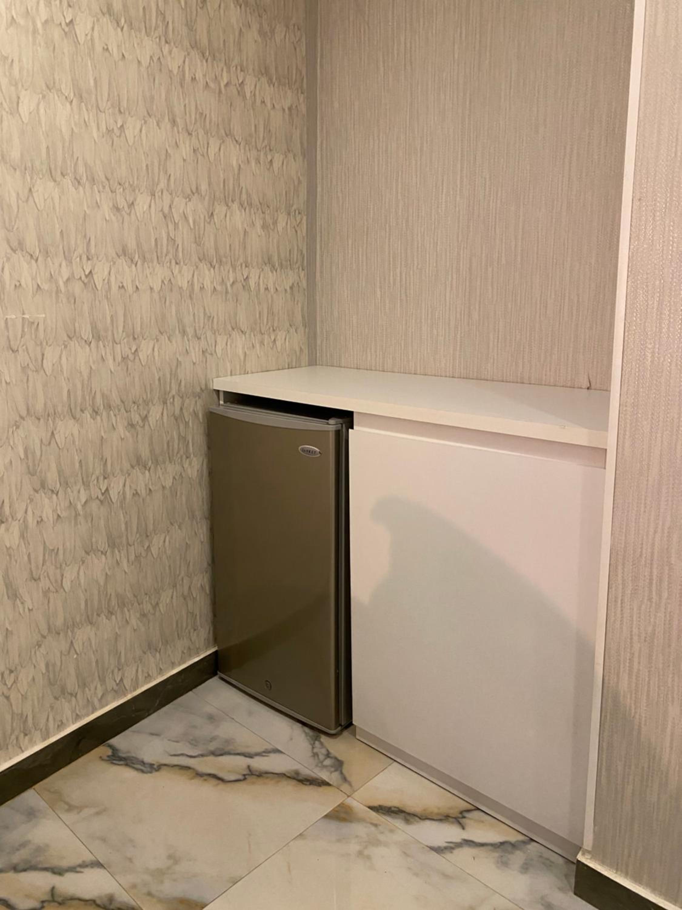 Quadruple Room with Private Bathroom - Photo 5