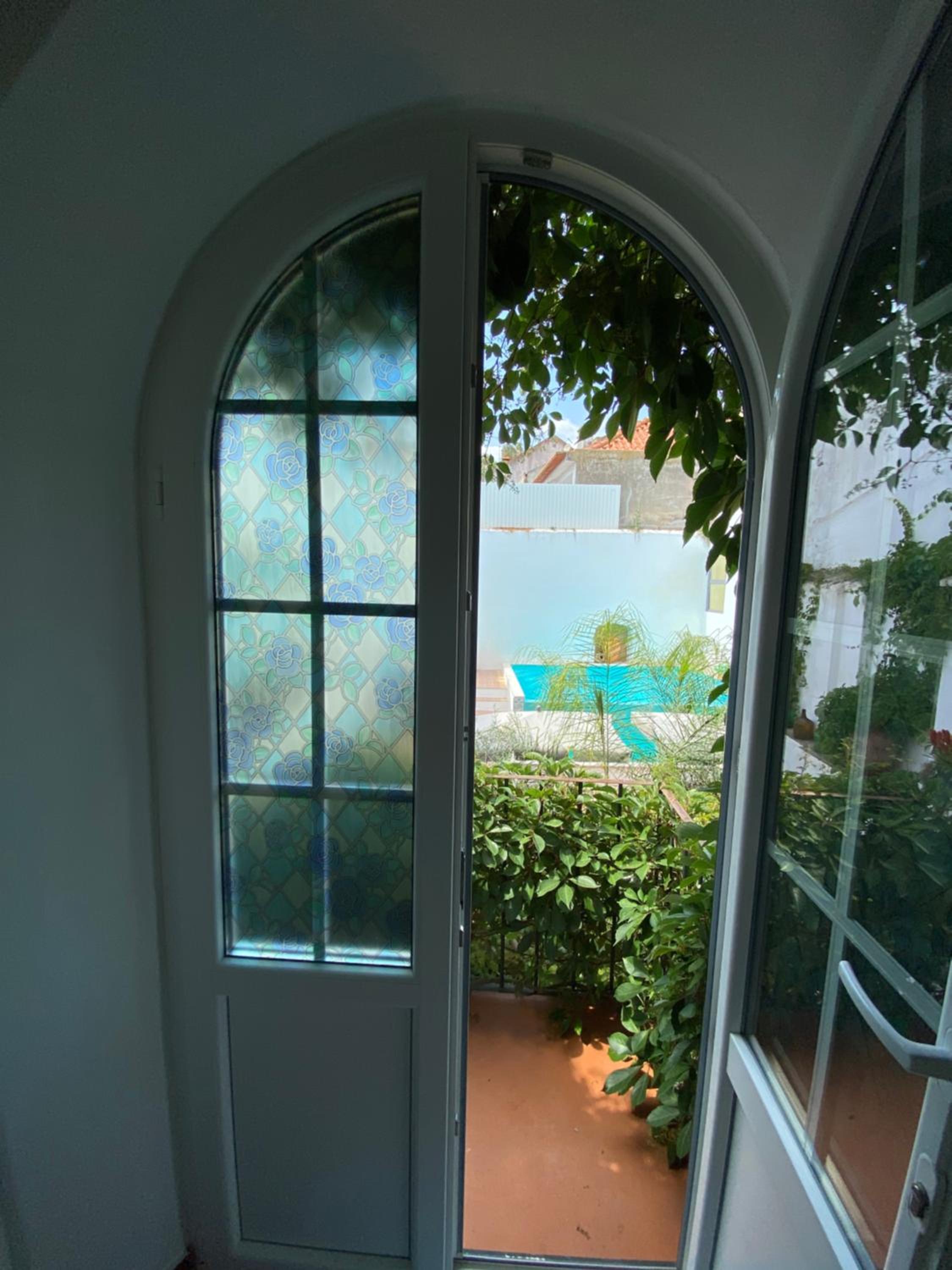 Double or Twin Room with Private Bathroom - Photo 10