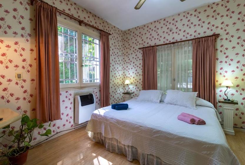 Four-Bedroom House photo 1