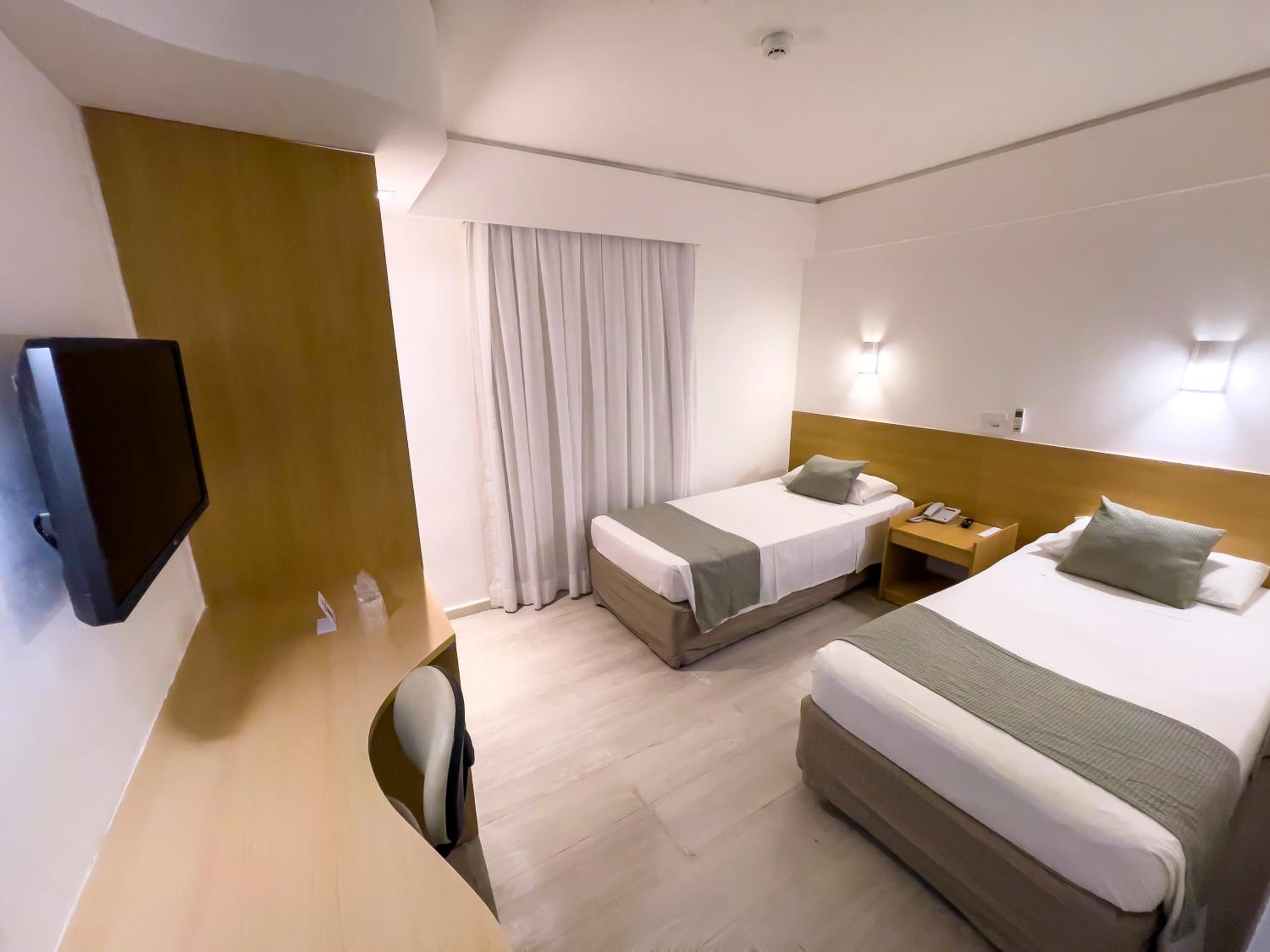 Standard Twin Room photo 1