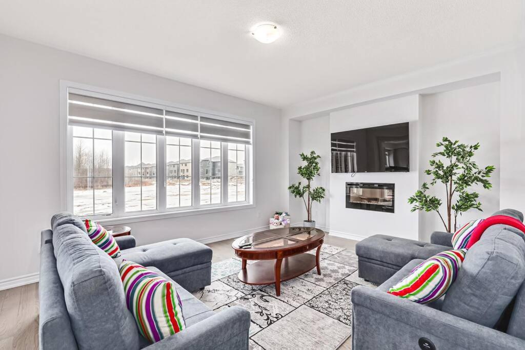 One-Bedroom House photo 1