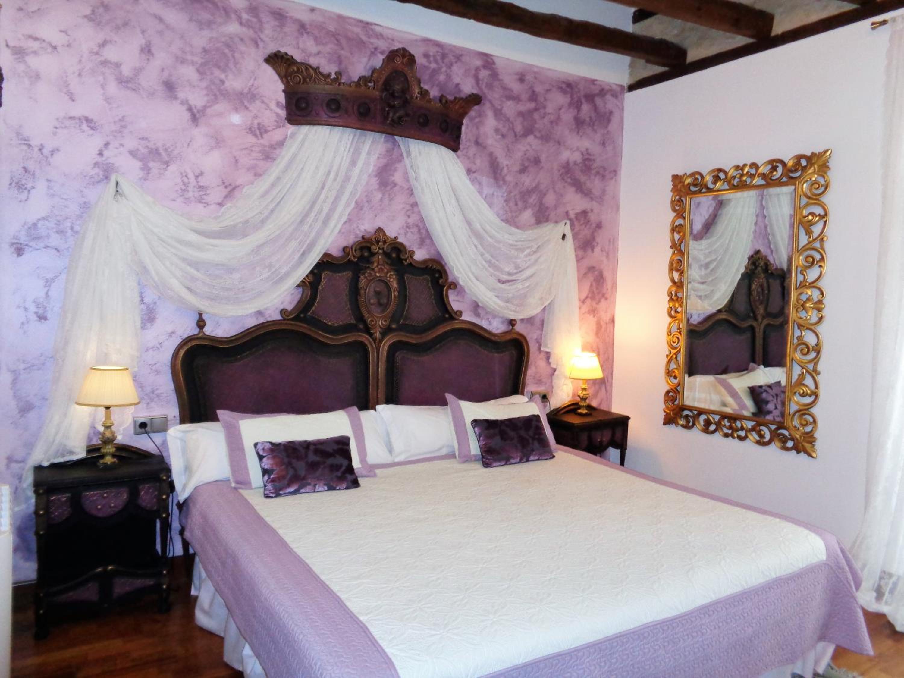 Deluxe Double Room - Photo 49