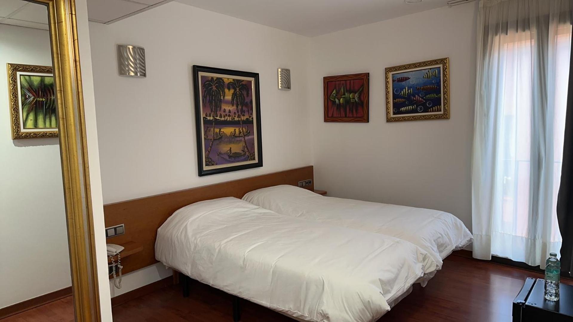 Habitación Estándar con Dos Camas Individuales