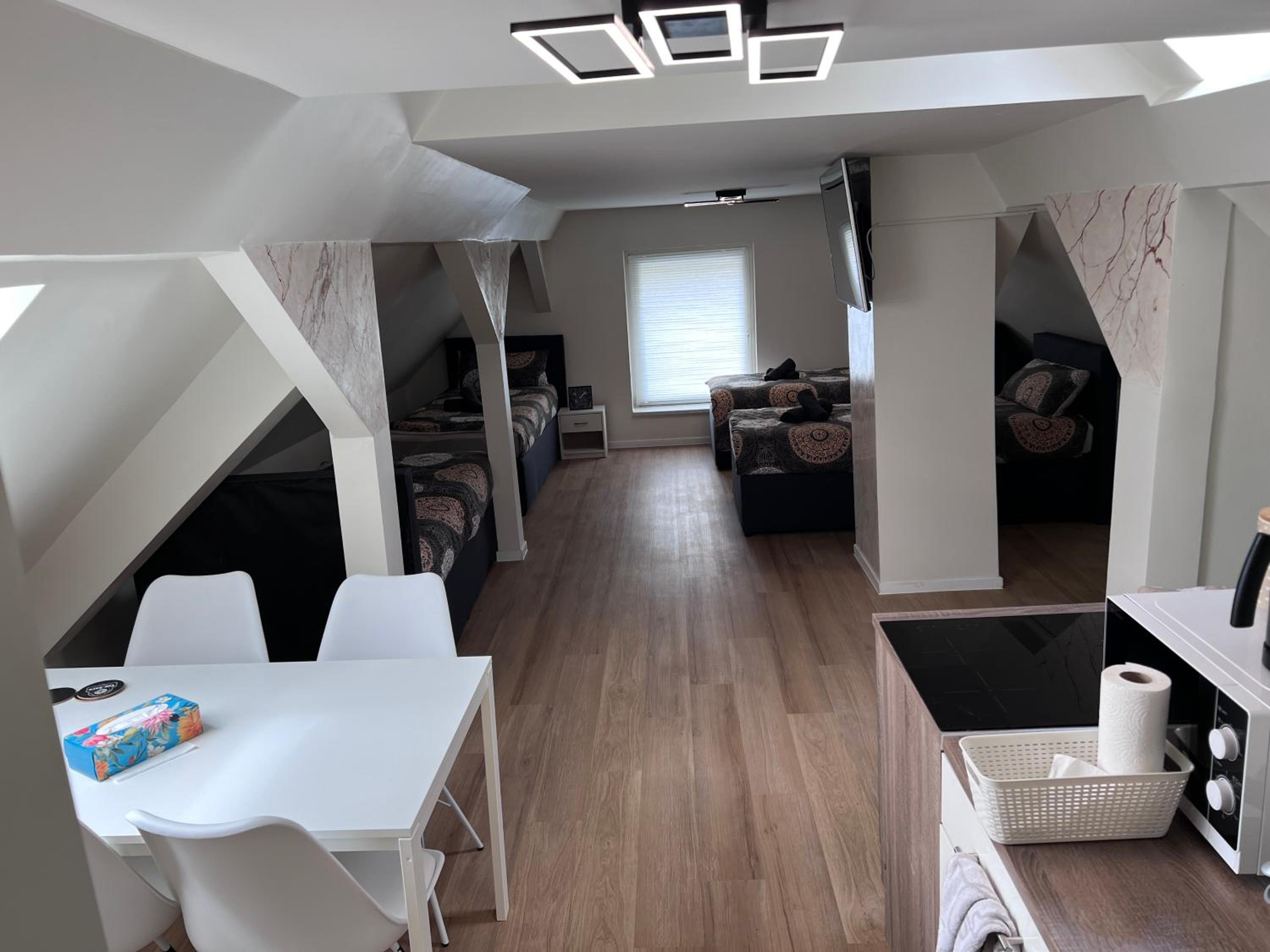 Classic Quadruple Room
