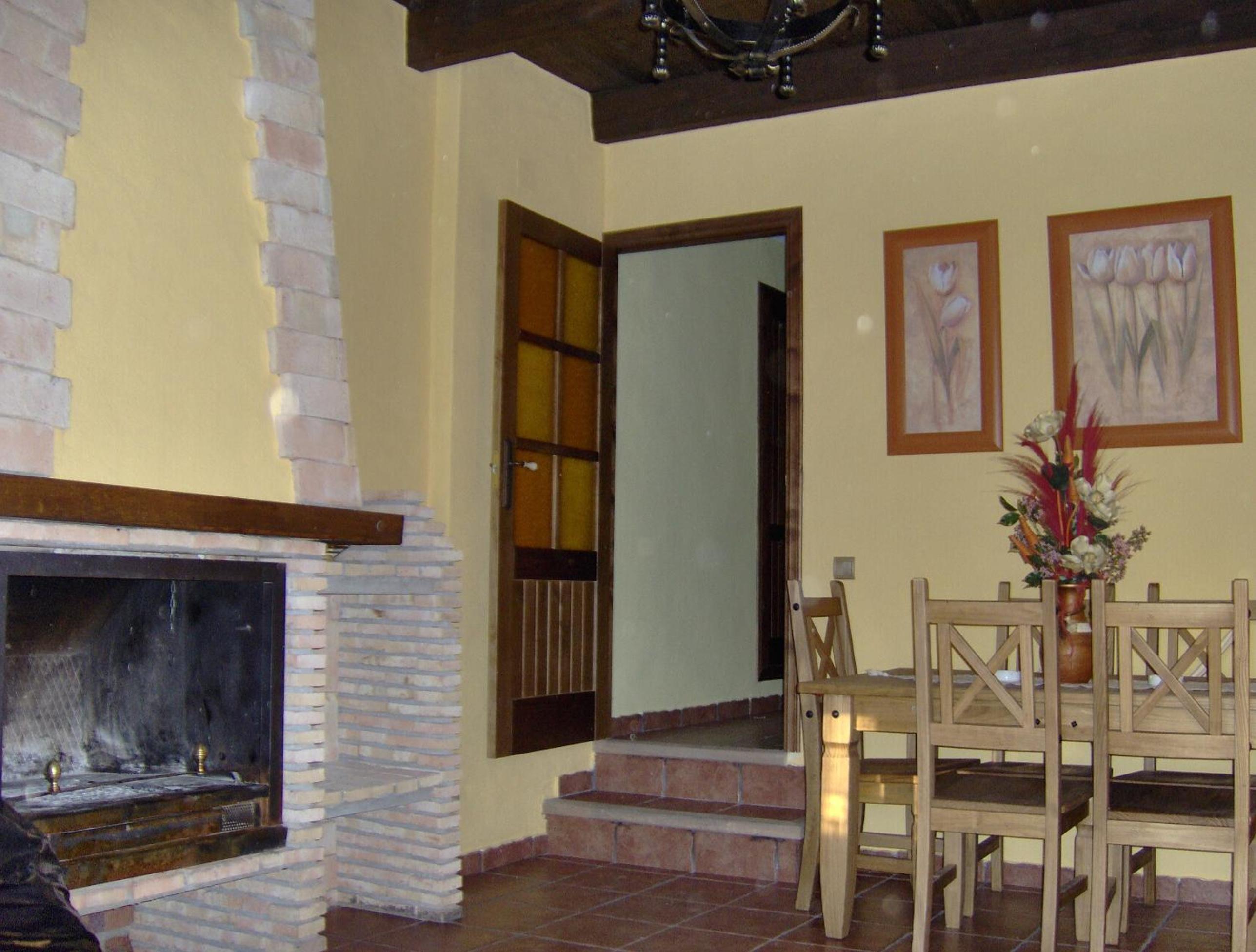 Three-Bedroom Townhouse photo 3