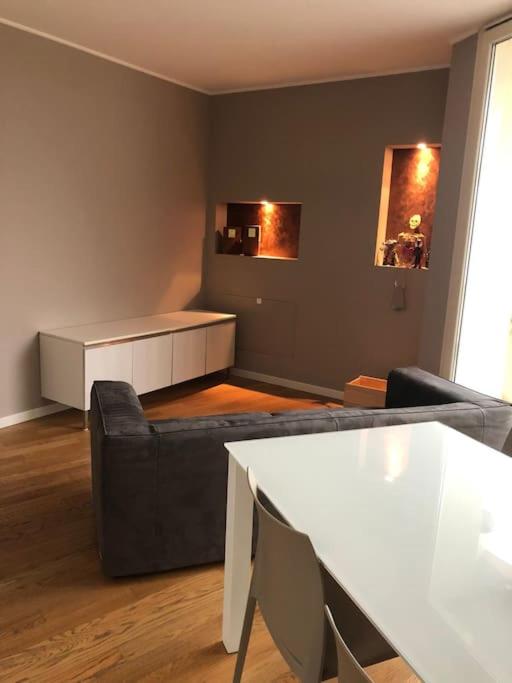 One-Bedroom House photo 1