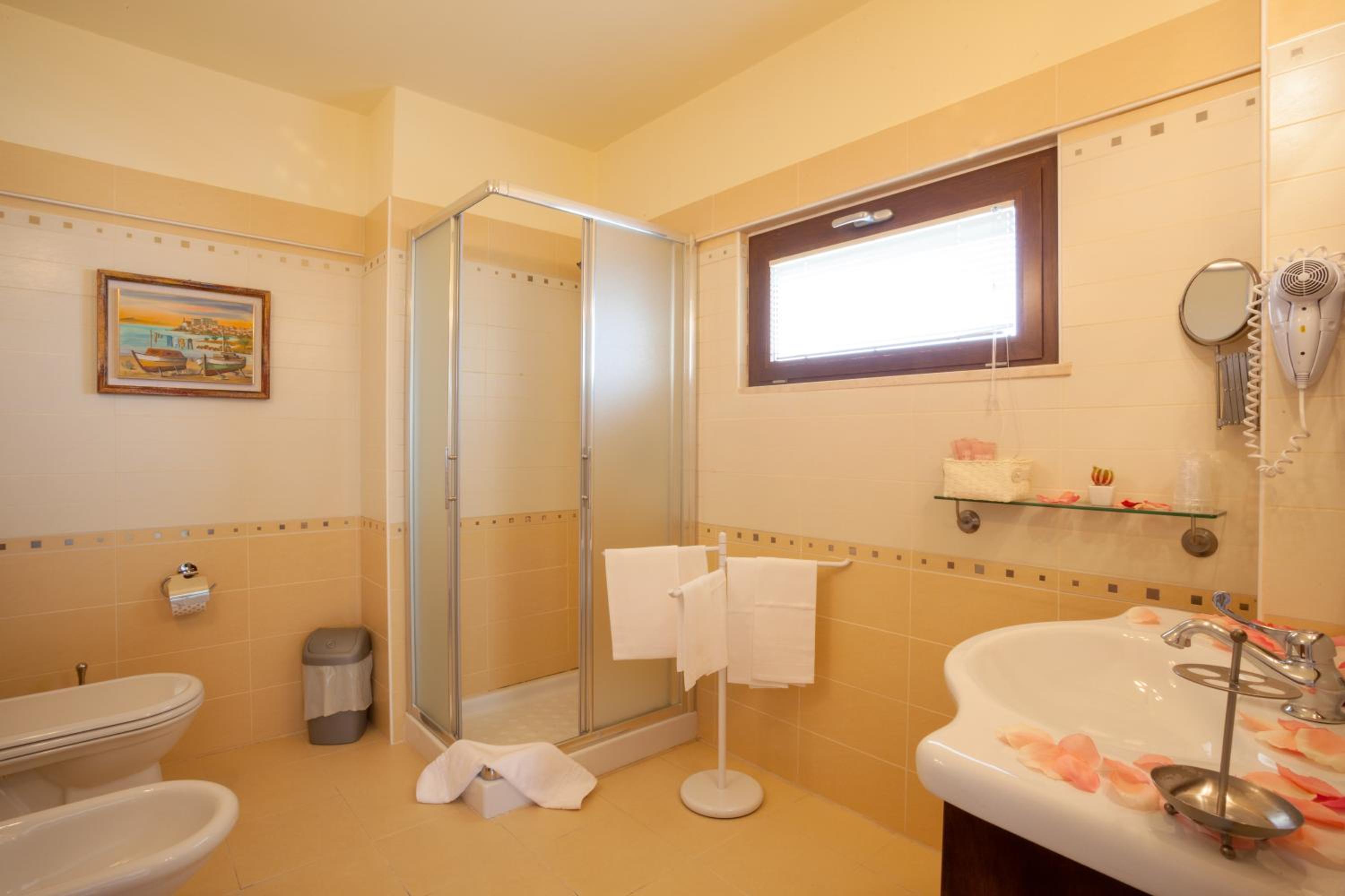 Junior Suite with Sea View photo 2