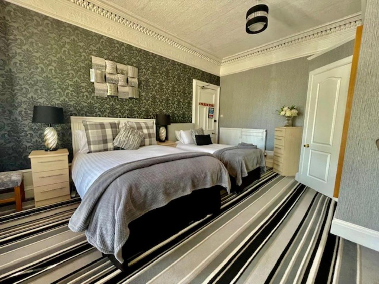 Superior Double or Twin Room with City View photo 1