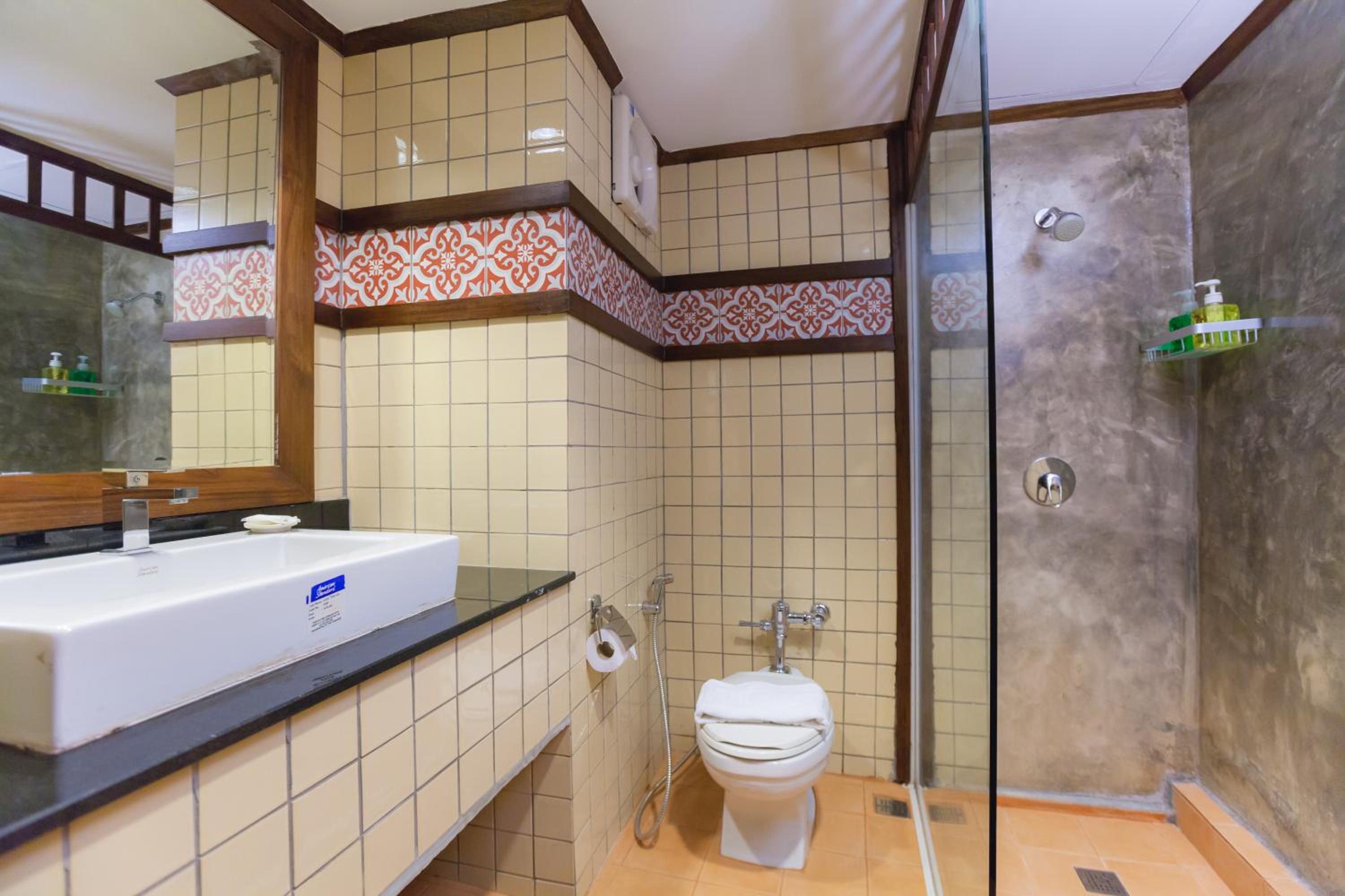 Grand Lanna Twin Room - Photo 3