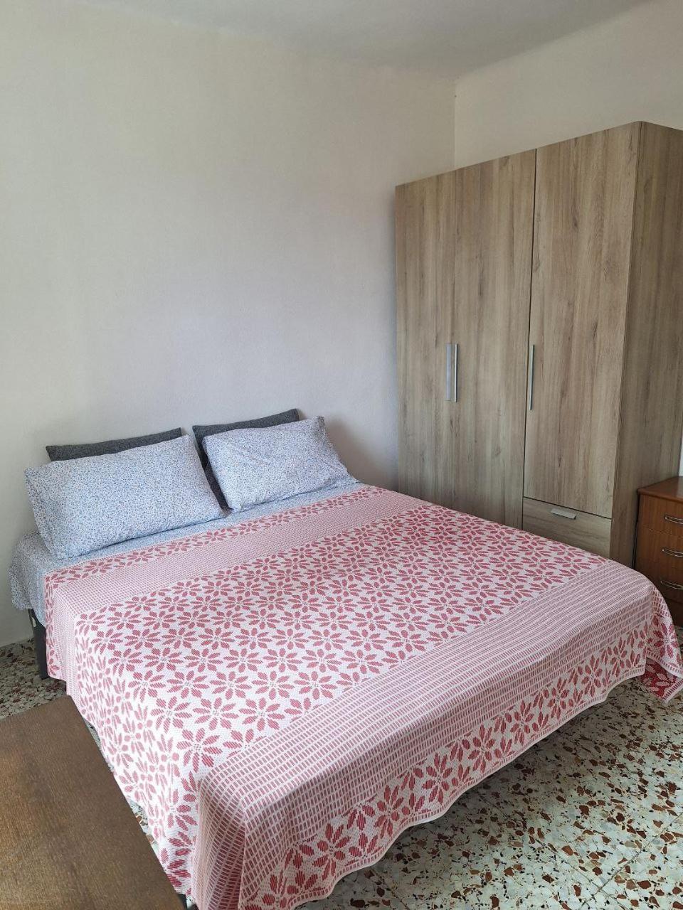 Habitación doble con baño compartido