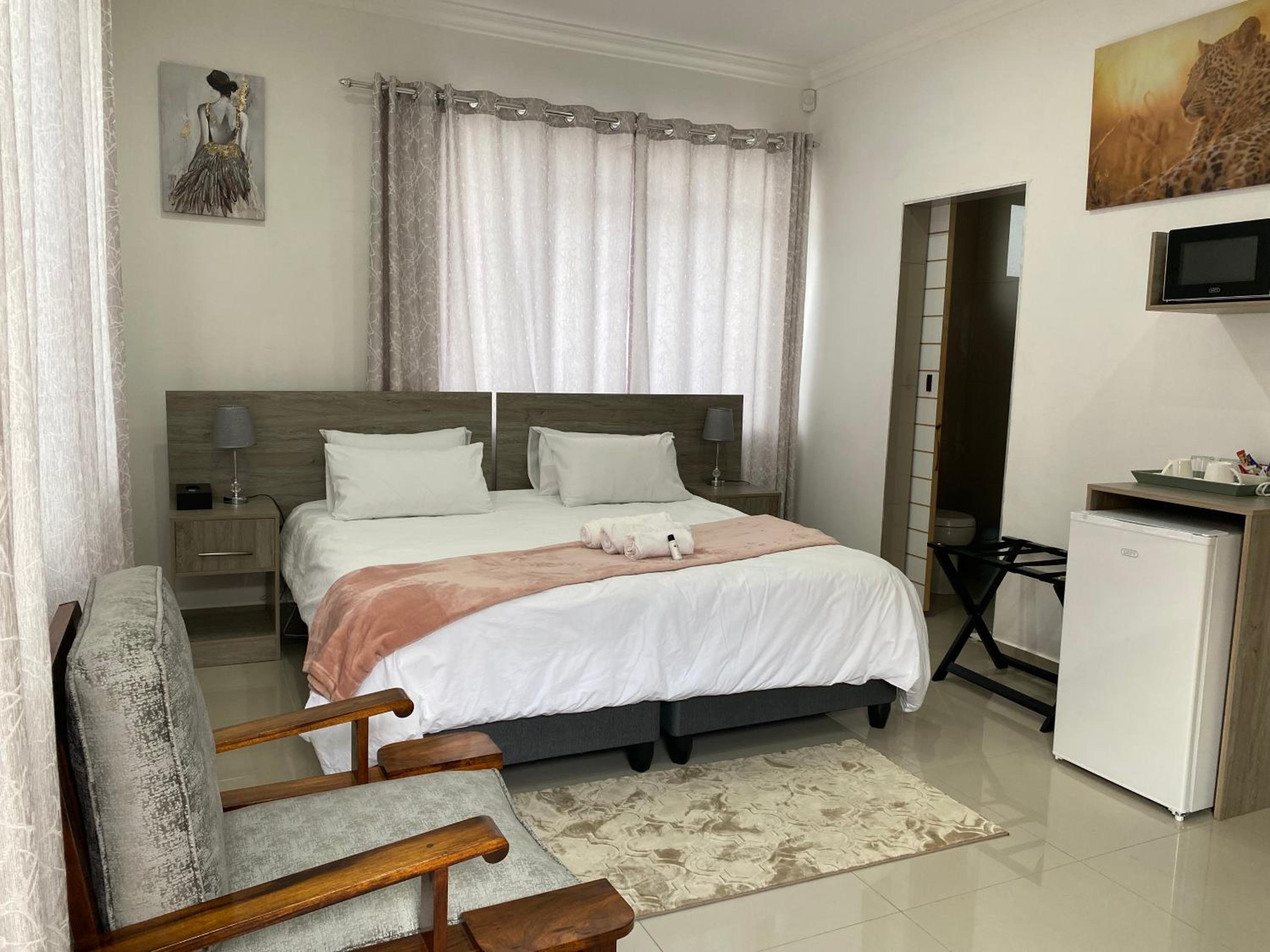 Double Room photo 3