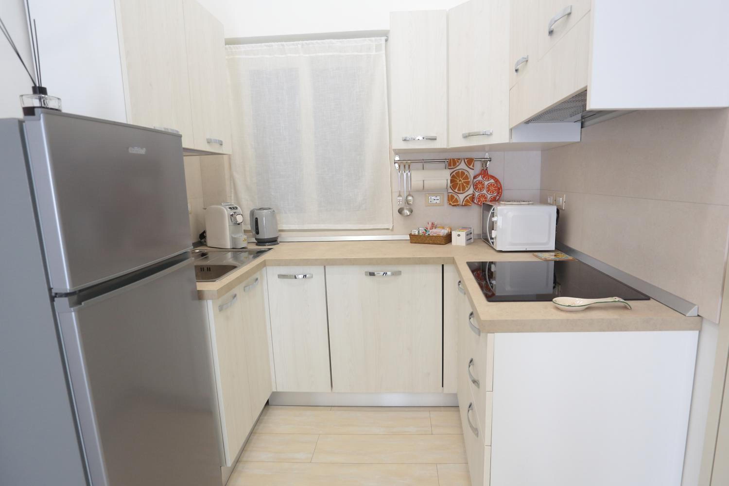 One-Bedroom Apartment with Balcony photo 3