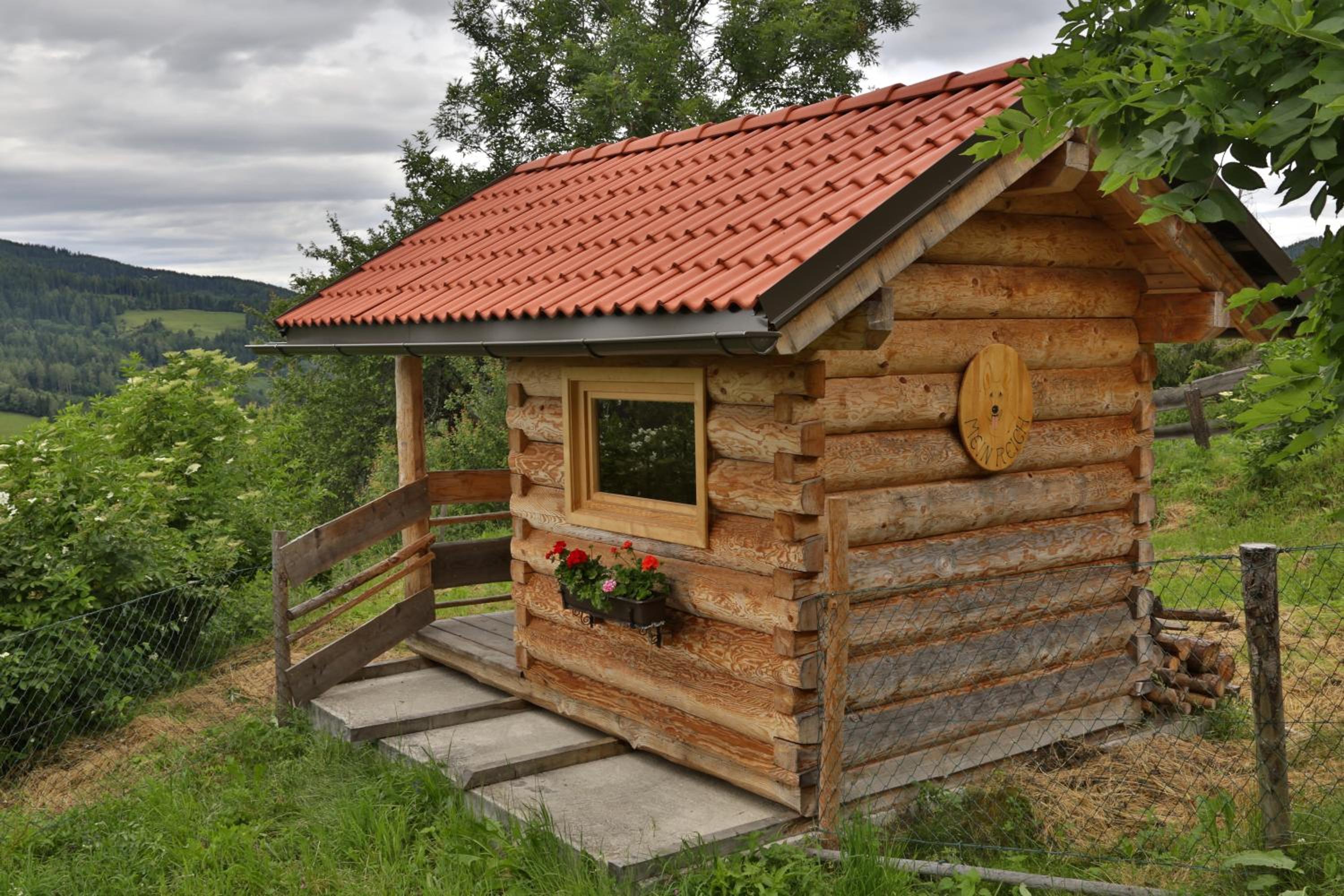 Two-Bedroom House photo 3