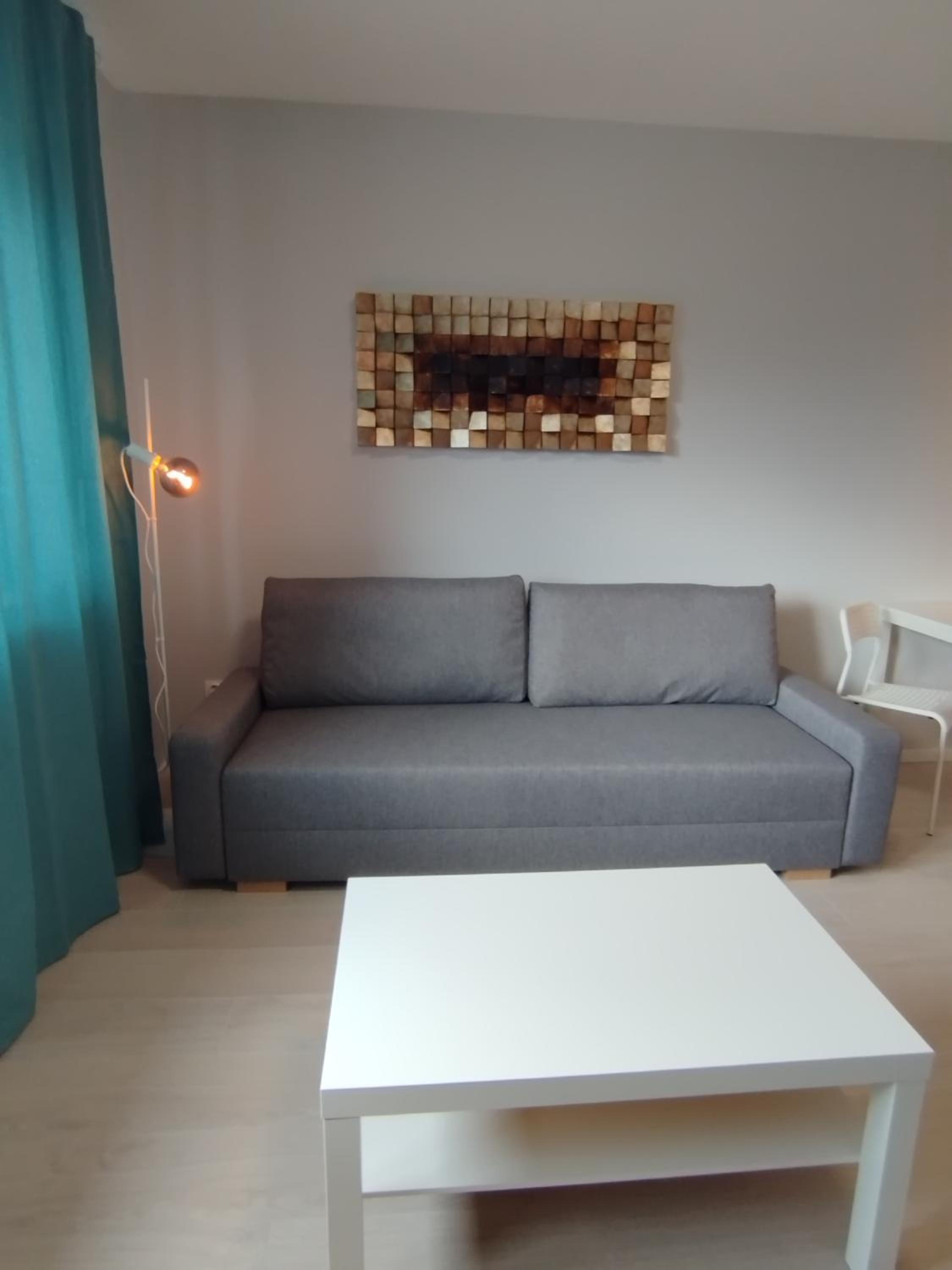 One-Bedroom Apartment photo 1