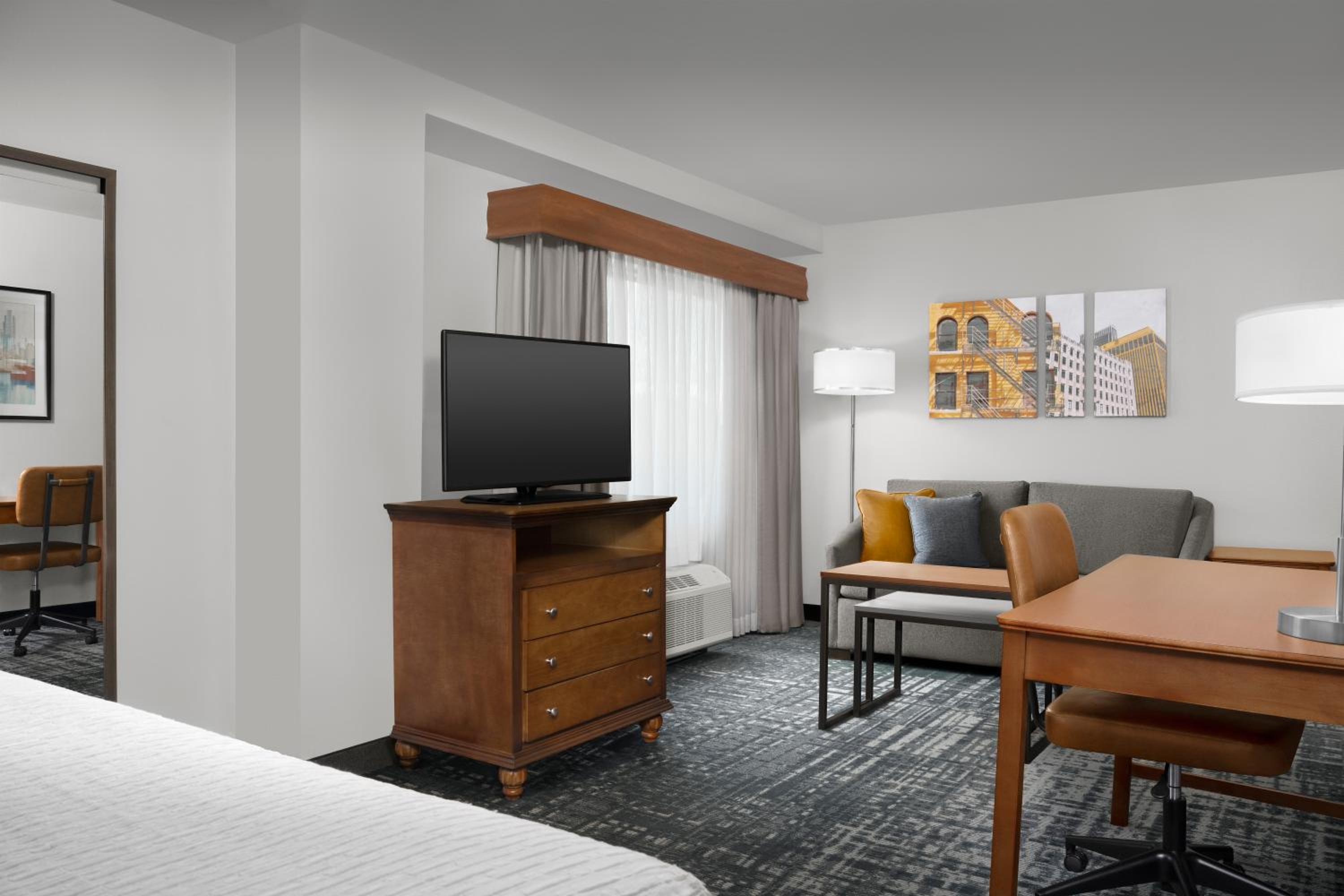 Deluxe King Studio Suite - Non-Smoking - Photo 11