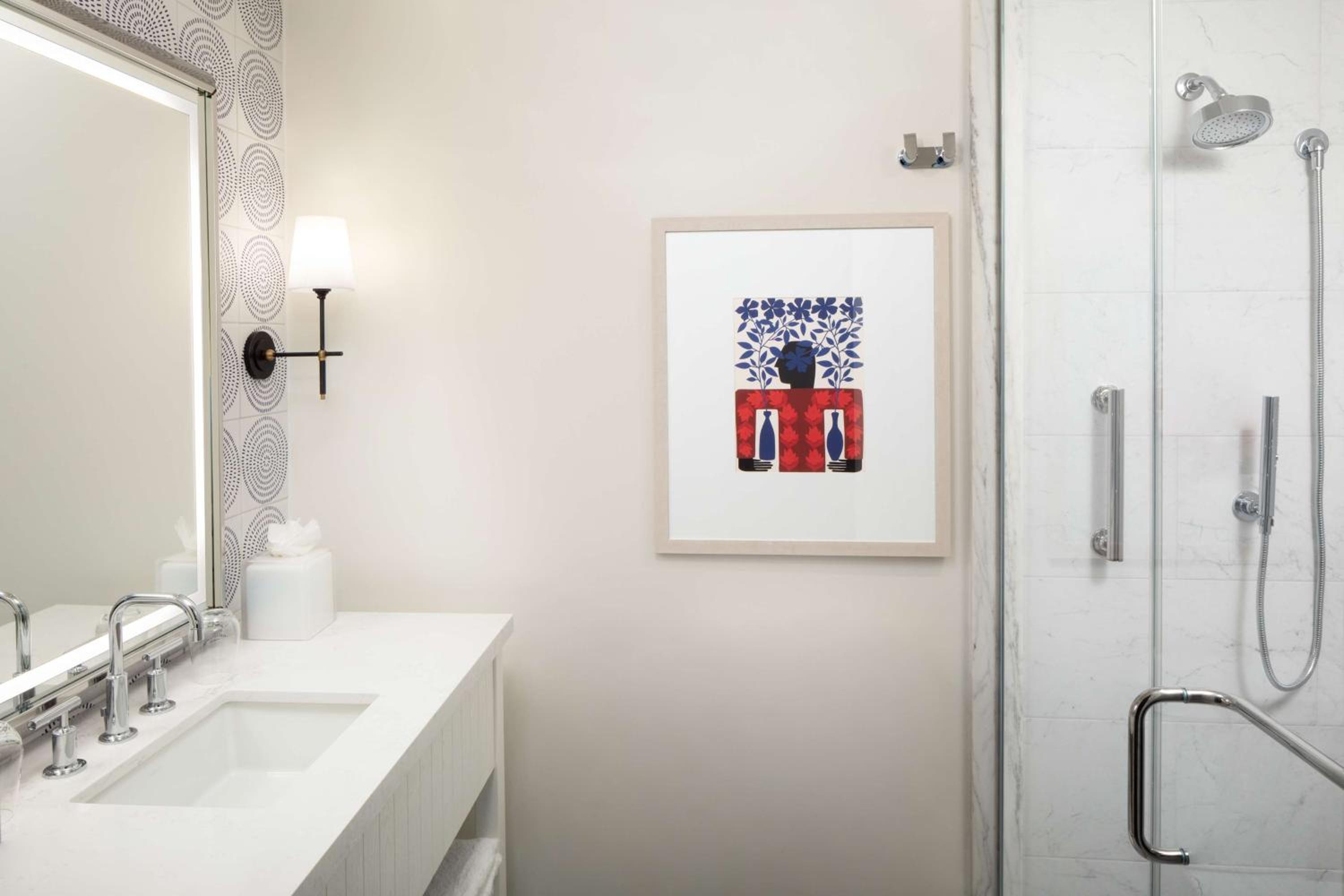 King Room with View - Photo 6