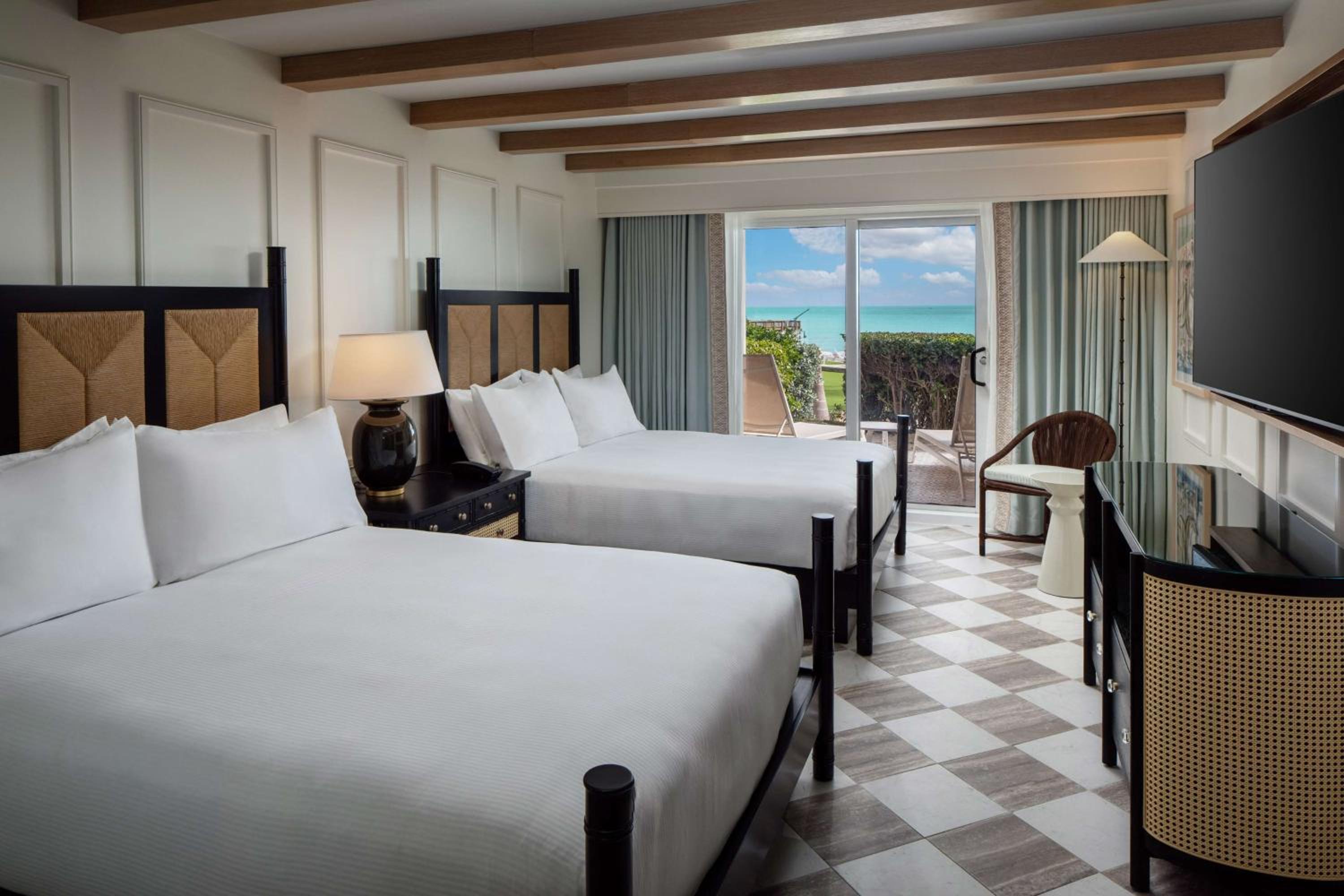 Lanai Queen Room With Two Queen Beds And Ocean View