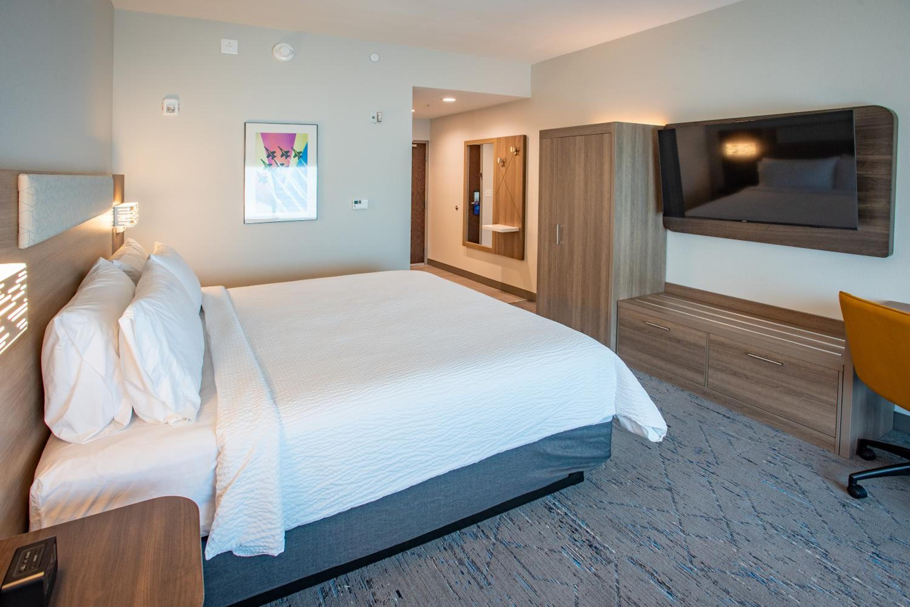 Standard King Room - Photo 1