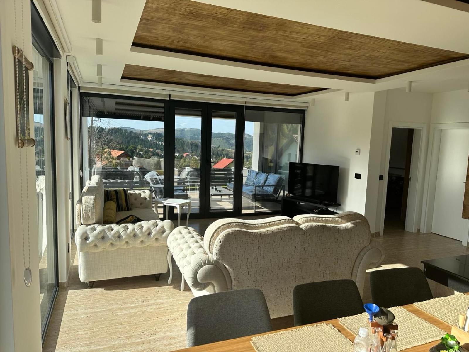 Two-Bedroom Villa photo 3