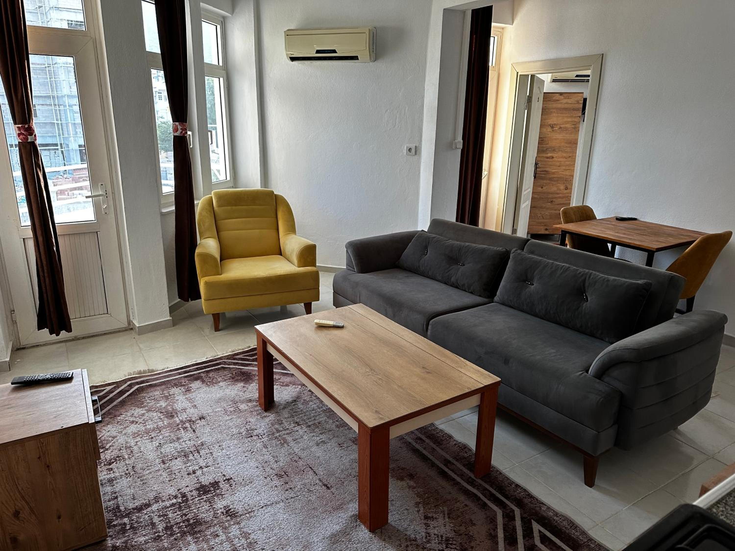 Studio with Garden View - Photo 17