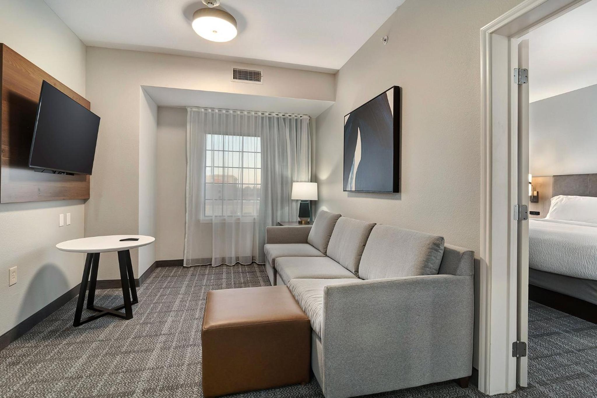 Two-Bedroom Suite photo 3