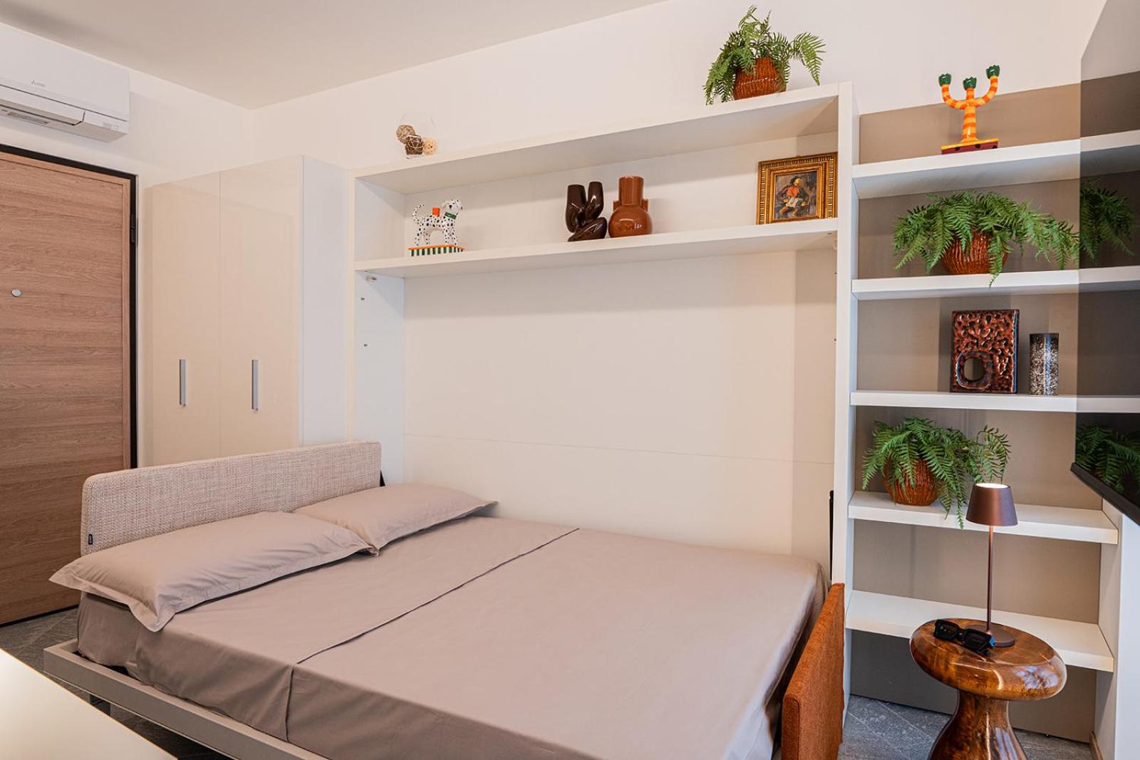 One-Bedroom Apartment photo 3