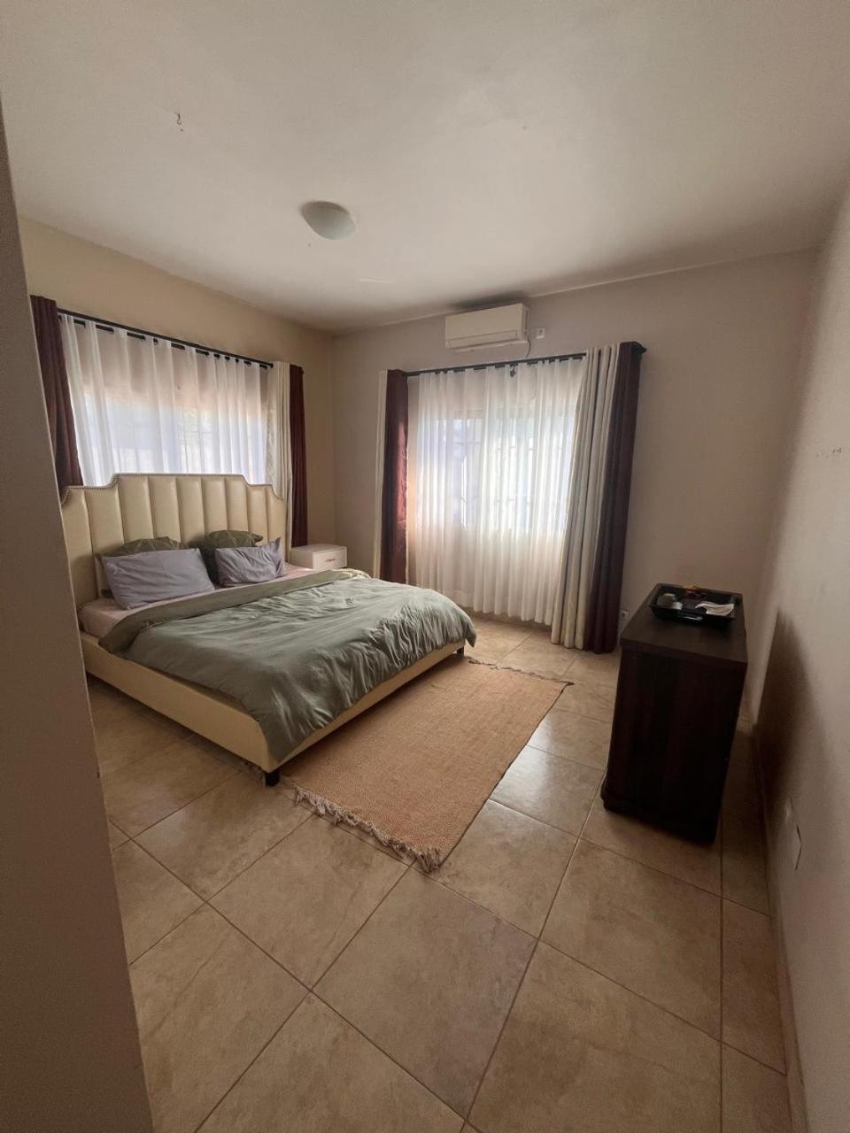 Three-Bedroom Apartment photo 1