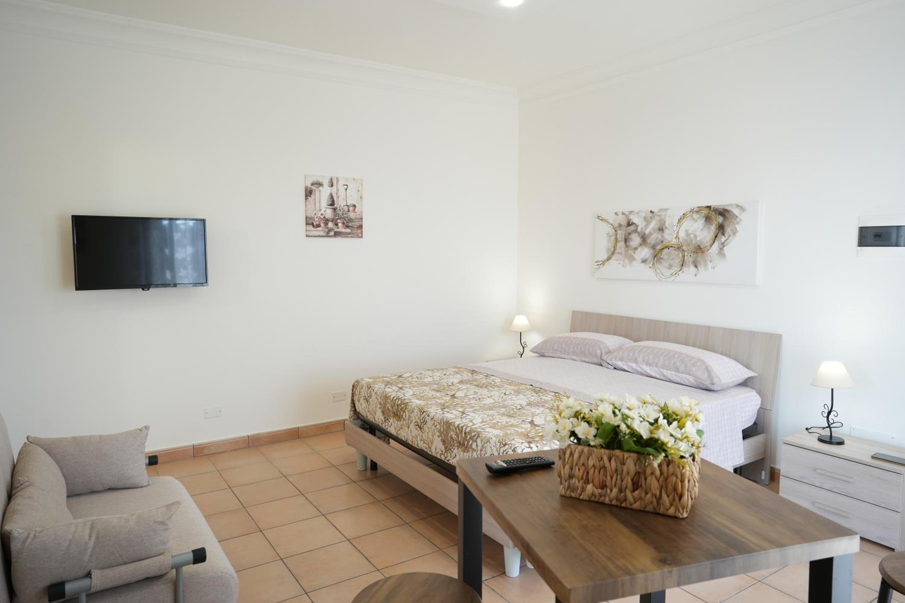 One-Bedroom House