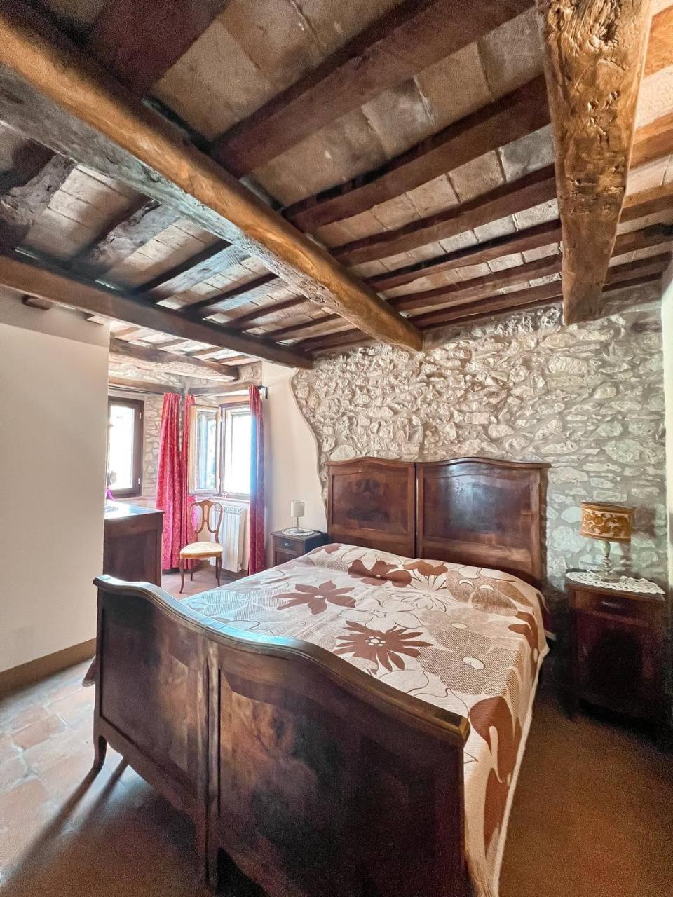 King Room with Mountain View photo 1