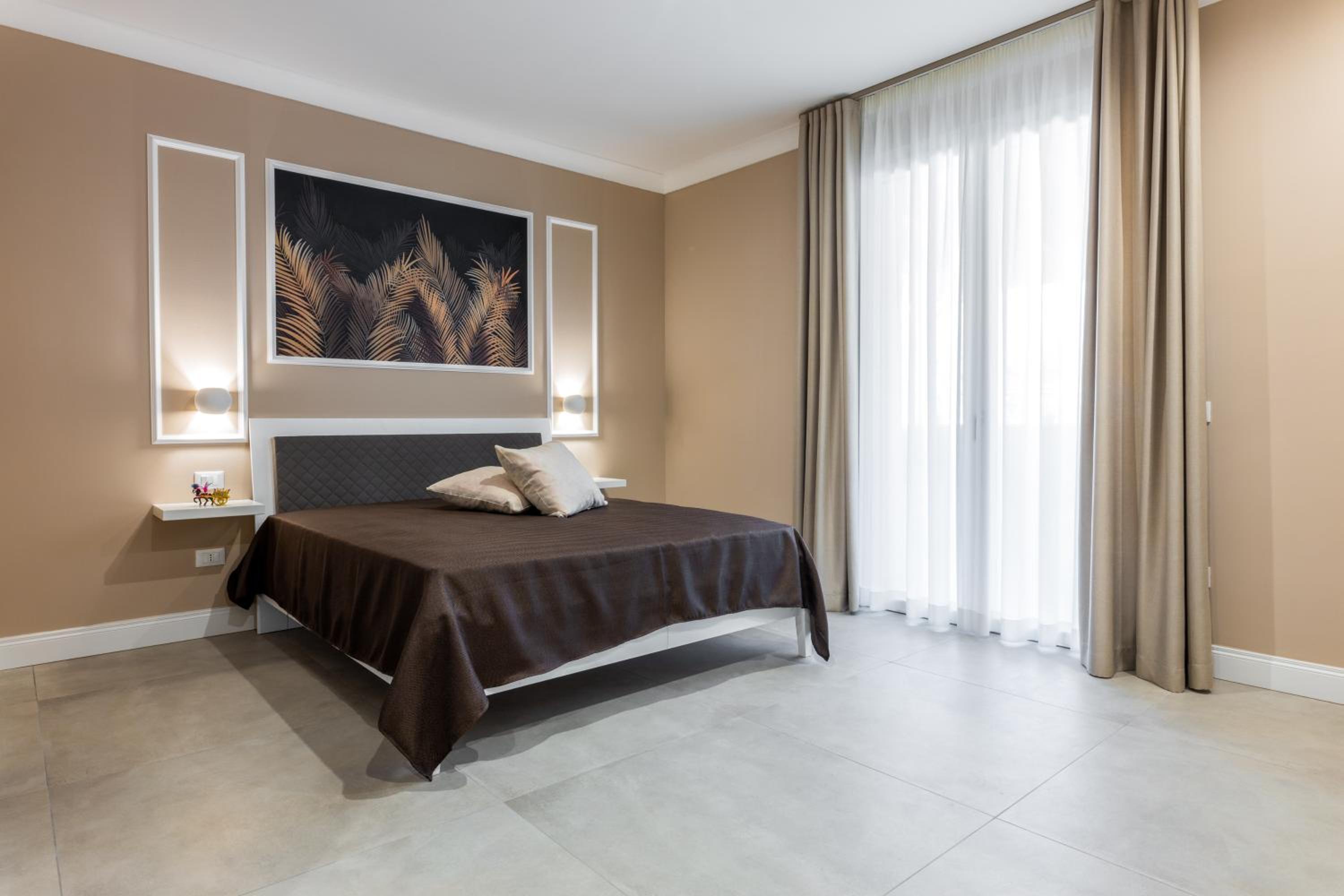 King Room with Mountain View photo 1