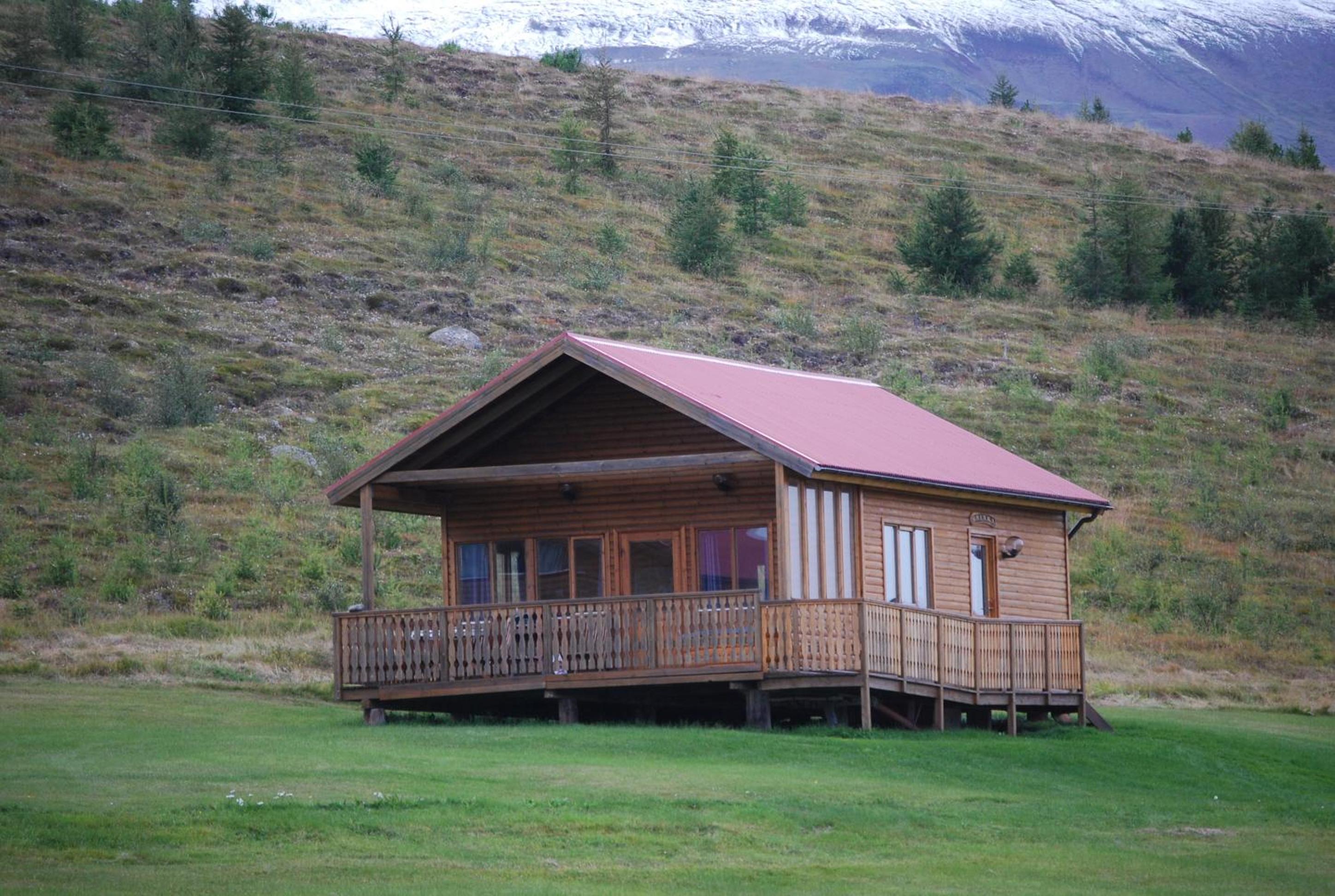 Two-Bedroom House - Photo 1