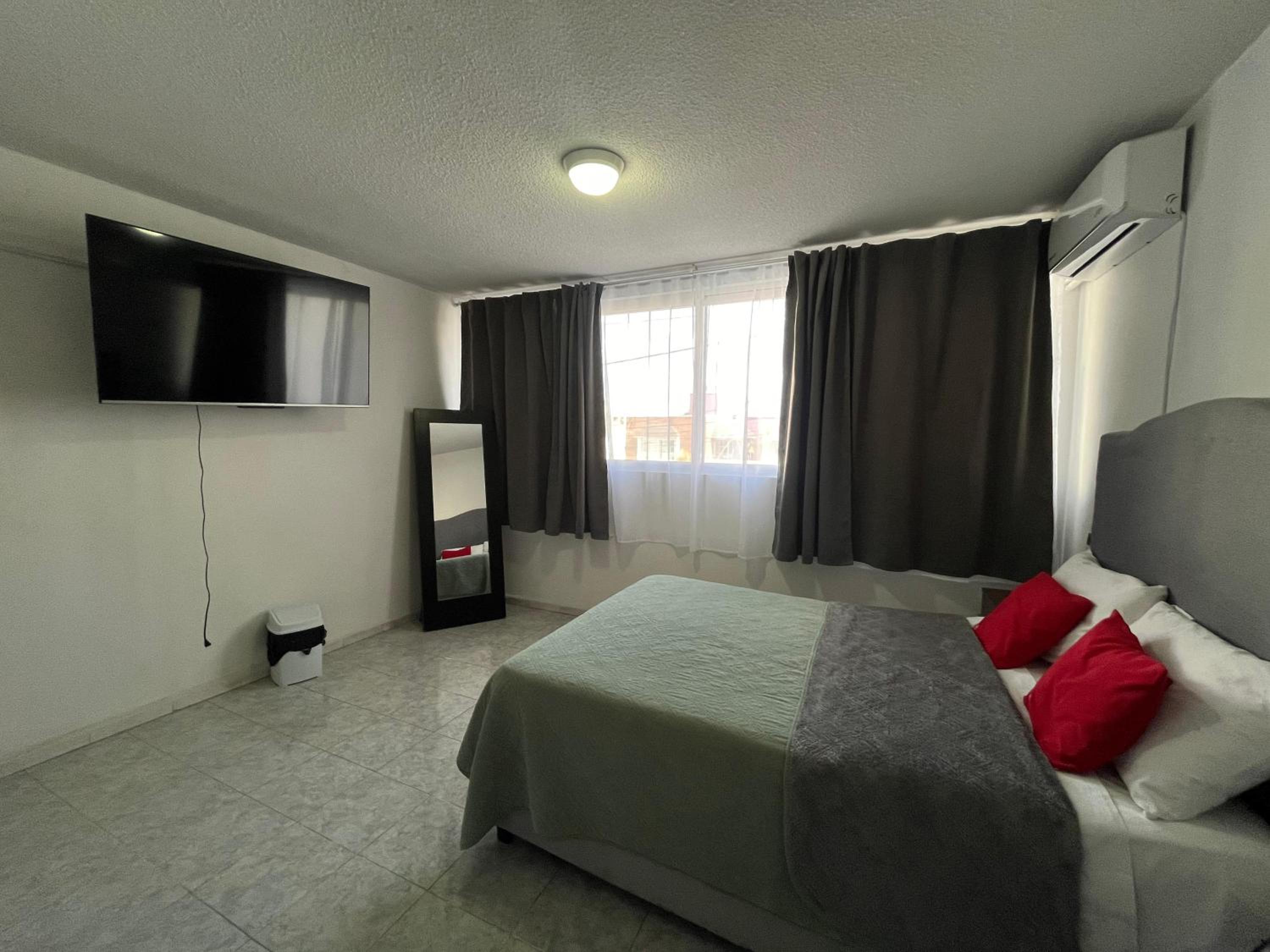Apartment photo 1