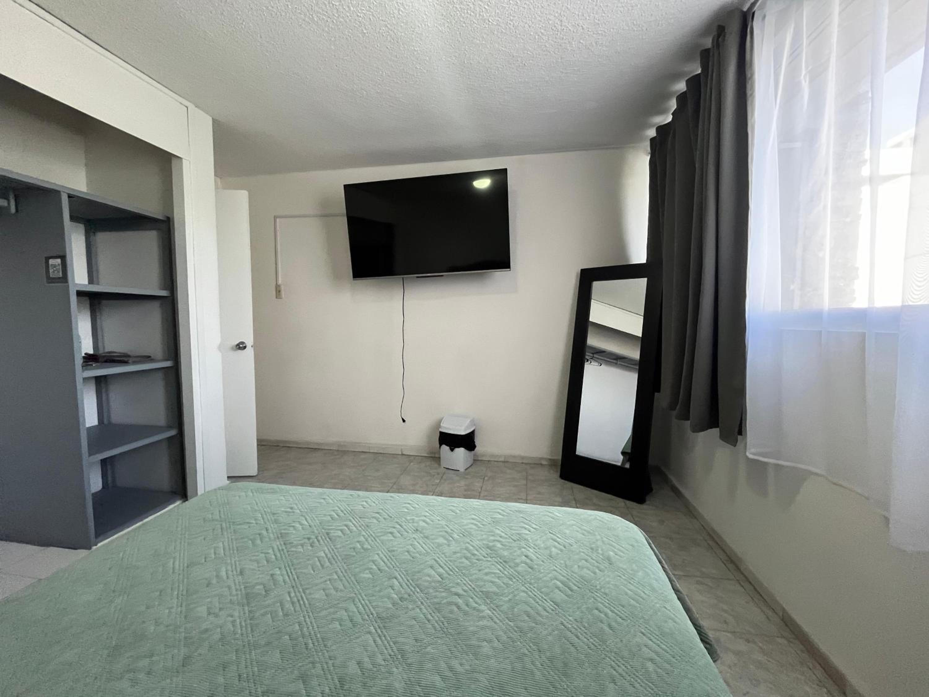 Apartment photo 3