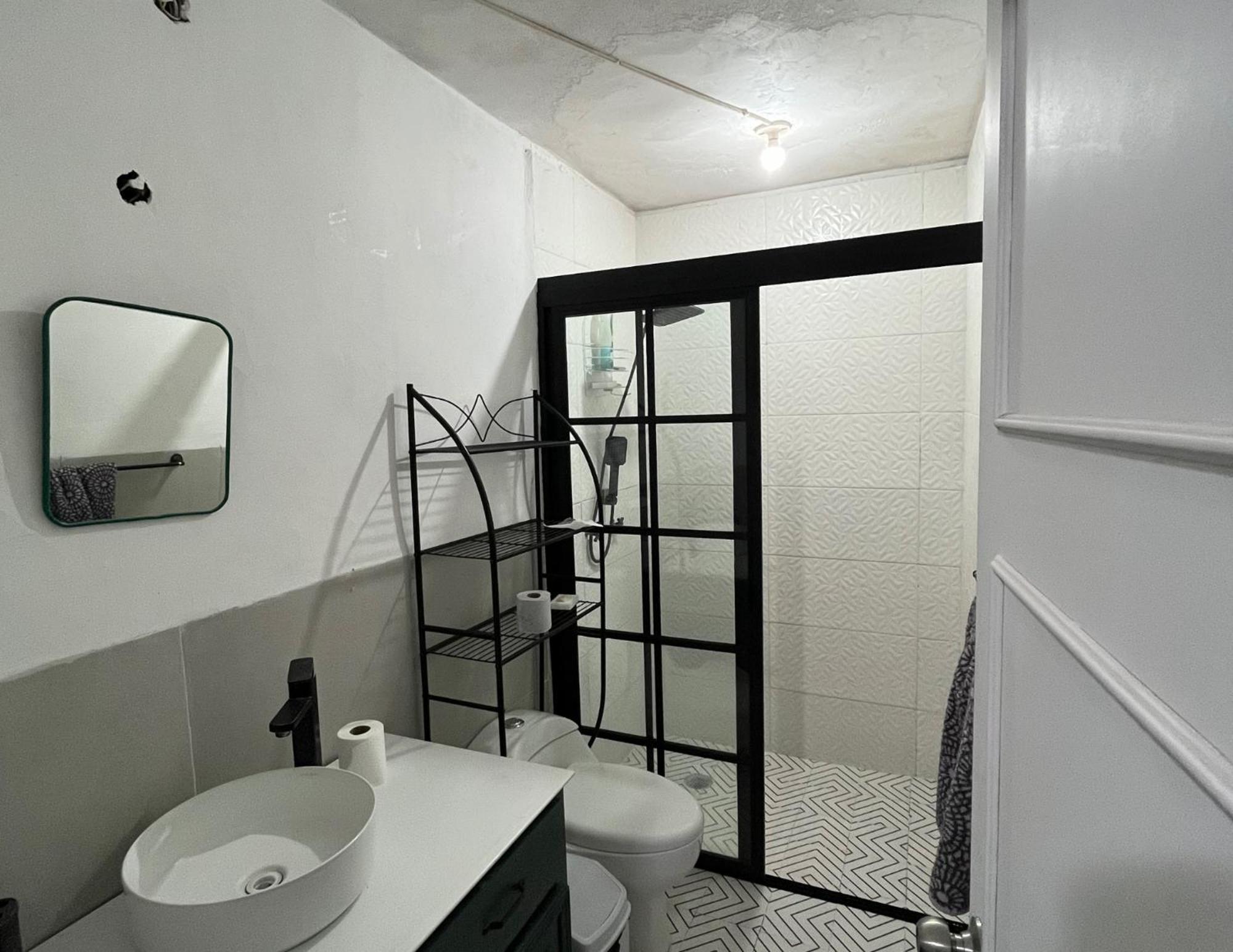 Apartment photo 2