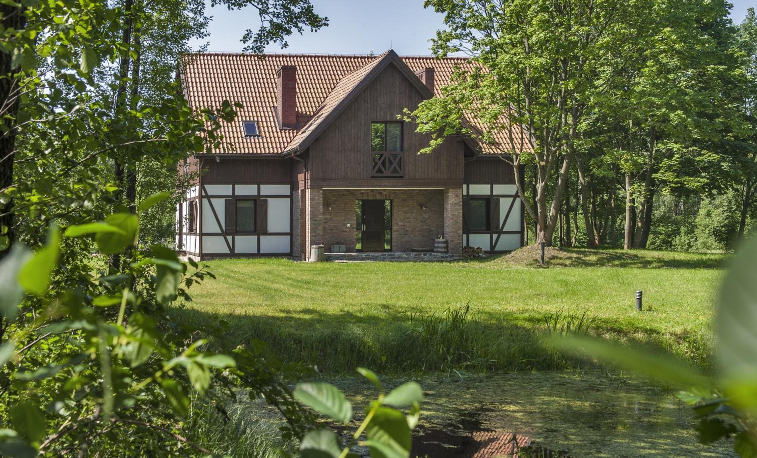 Four-Bedroom Villa photo 2