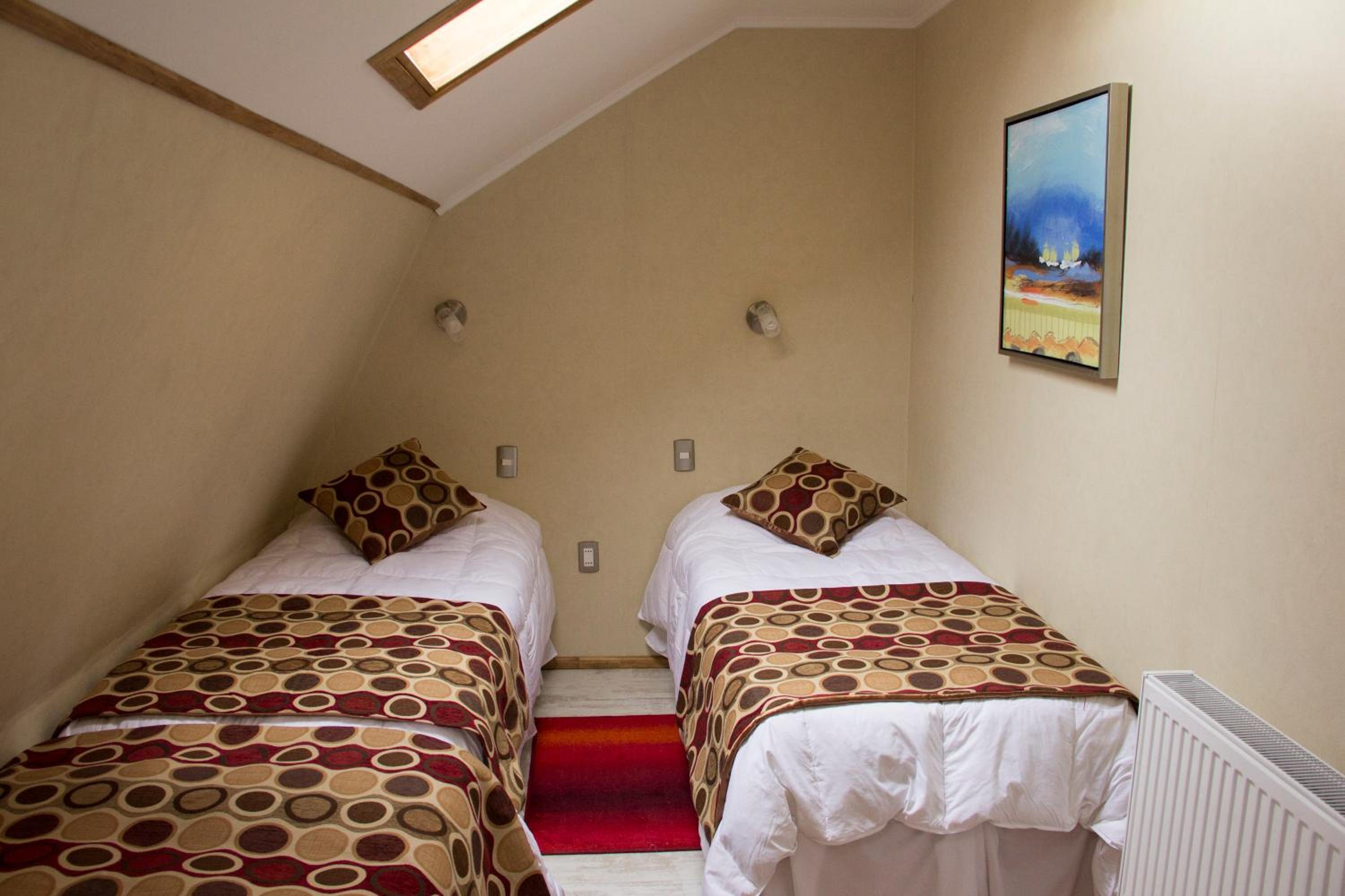Triple Room with Private Bathroom photo 3