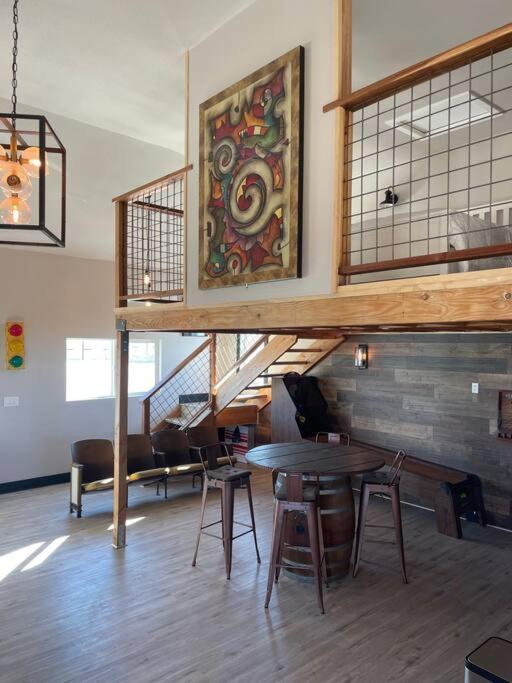 Four-Bedroom House photo 3