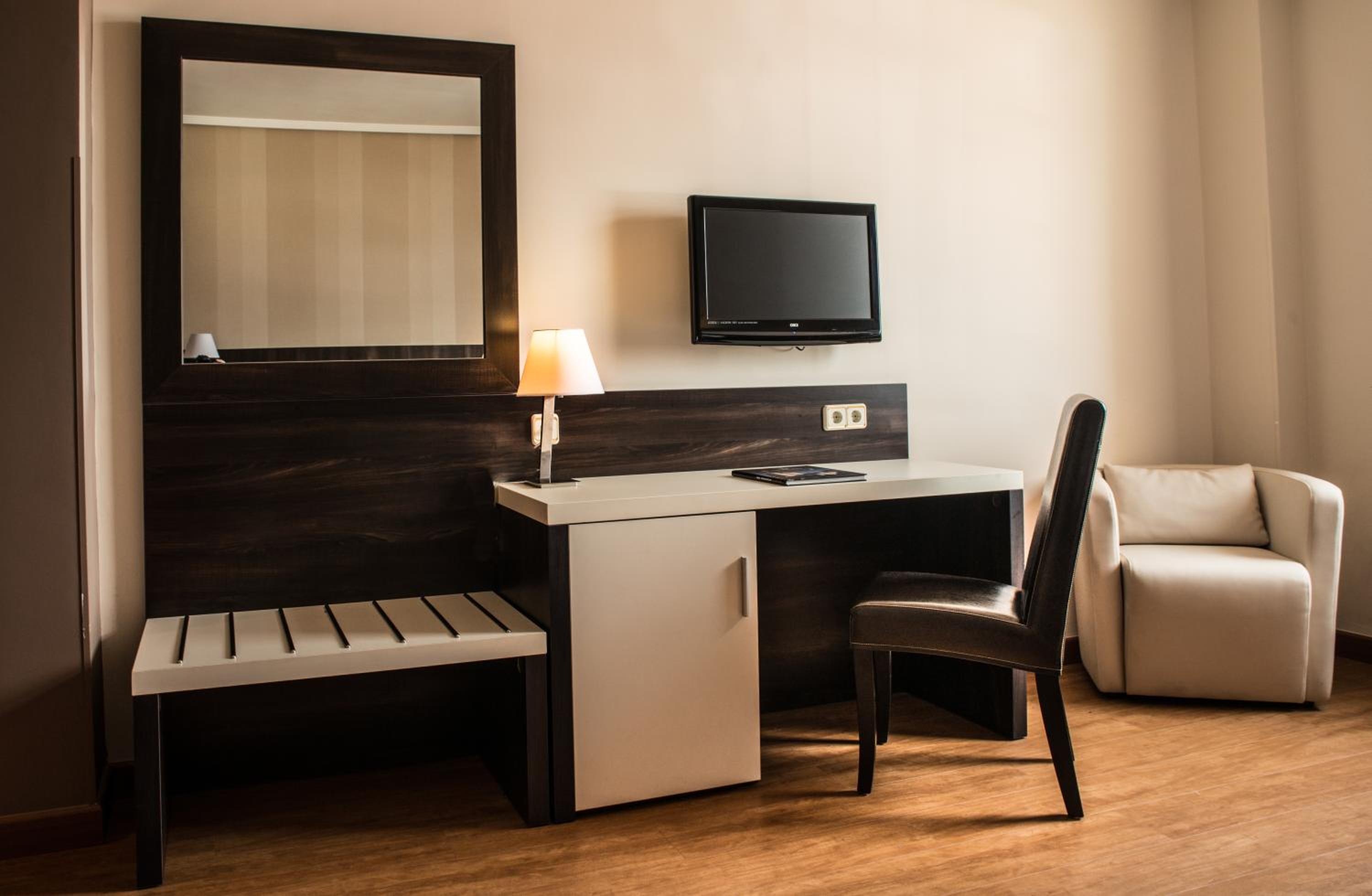 Double or Twin Room photo 2