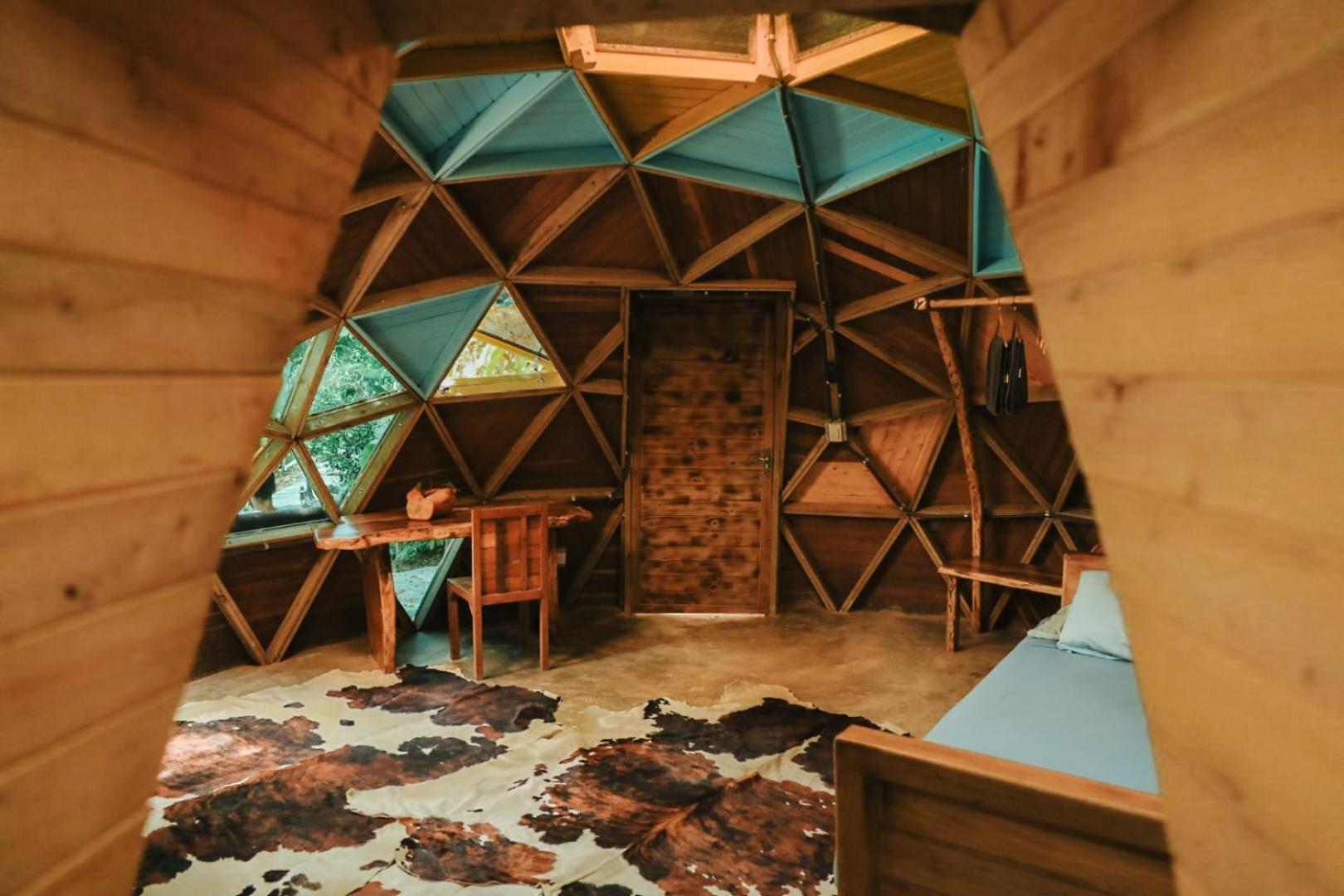 Deluxe King Studio