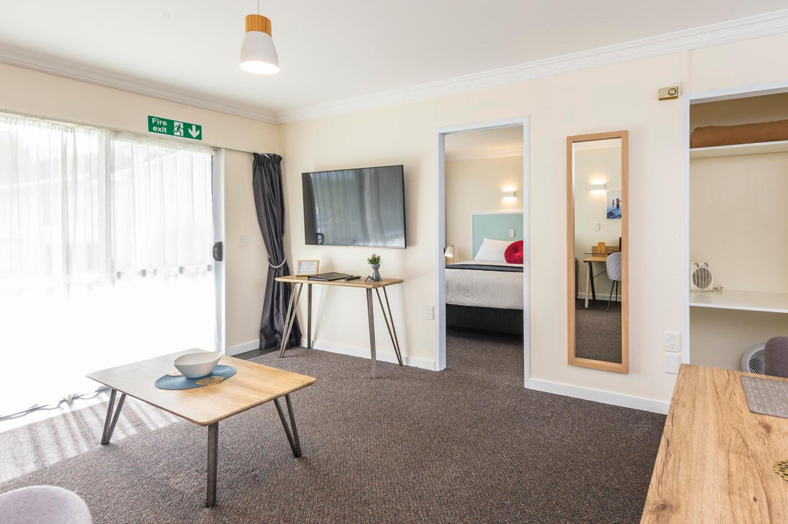 Executive Apartment - Photo 4