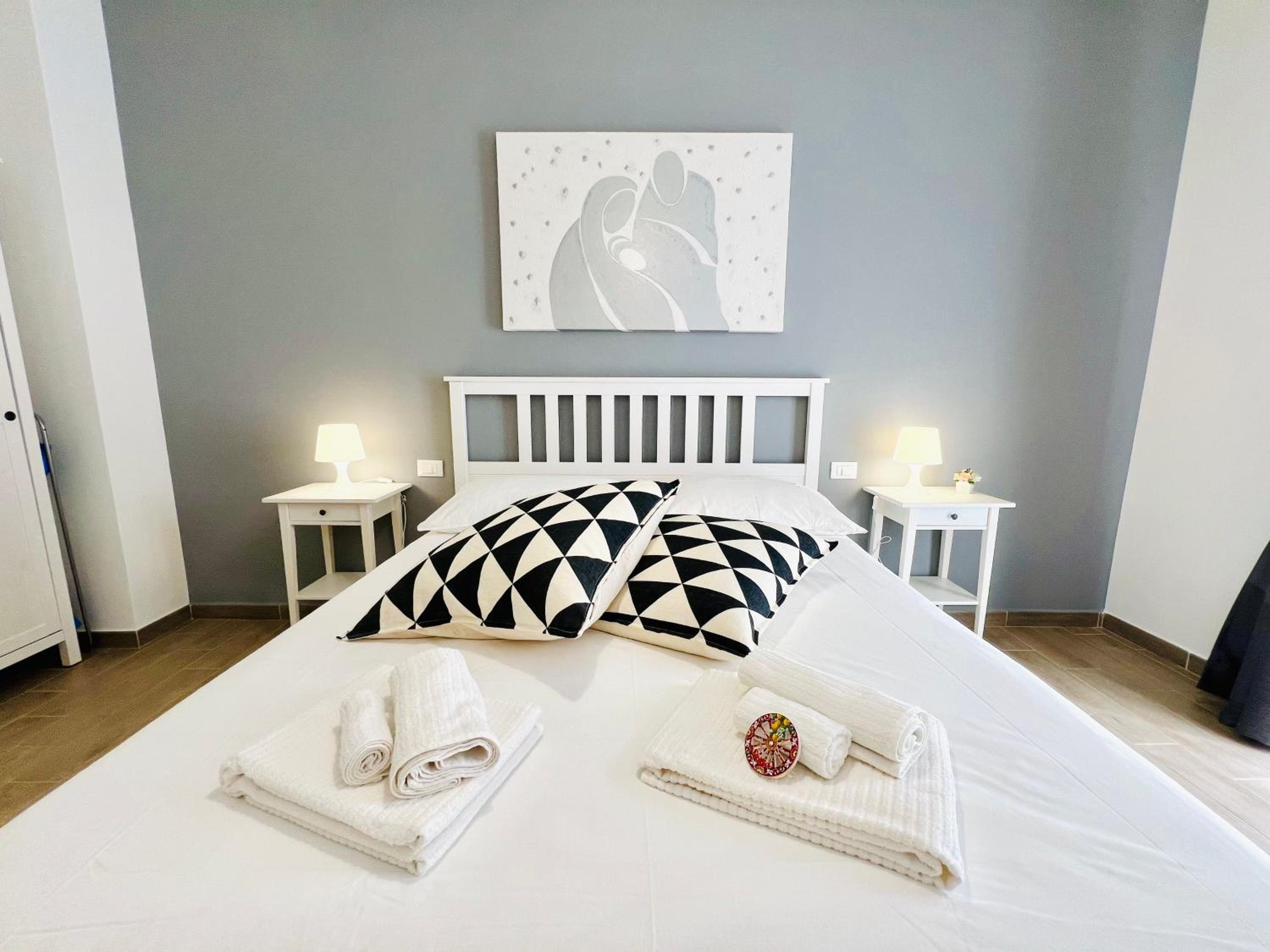 Double Room with Private Bathroom photo 2