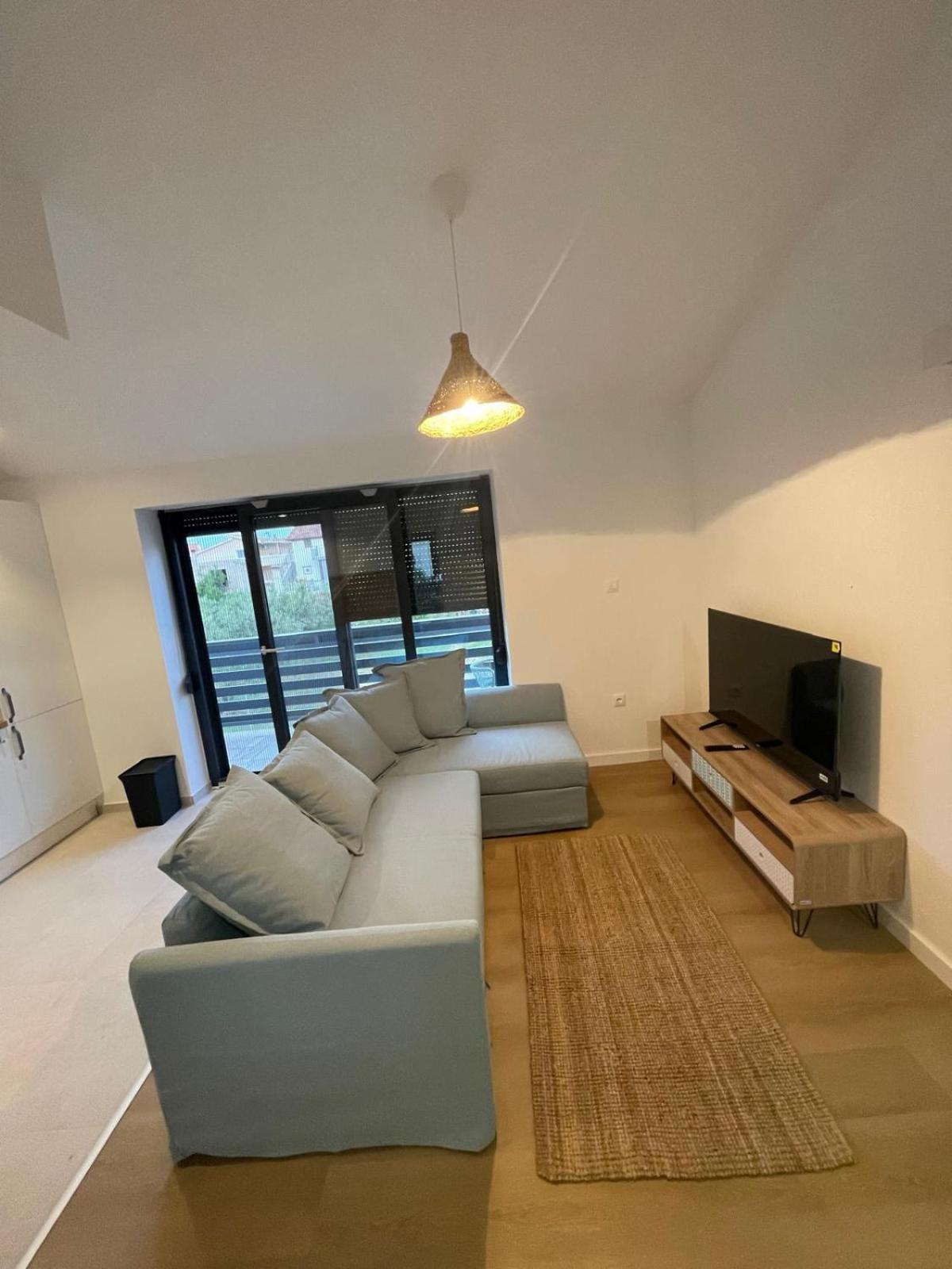 One-Bedroom Apartment with Terrace