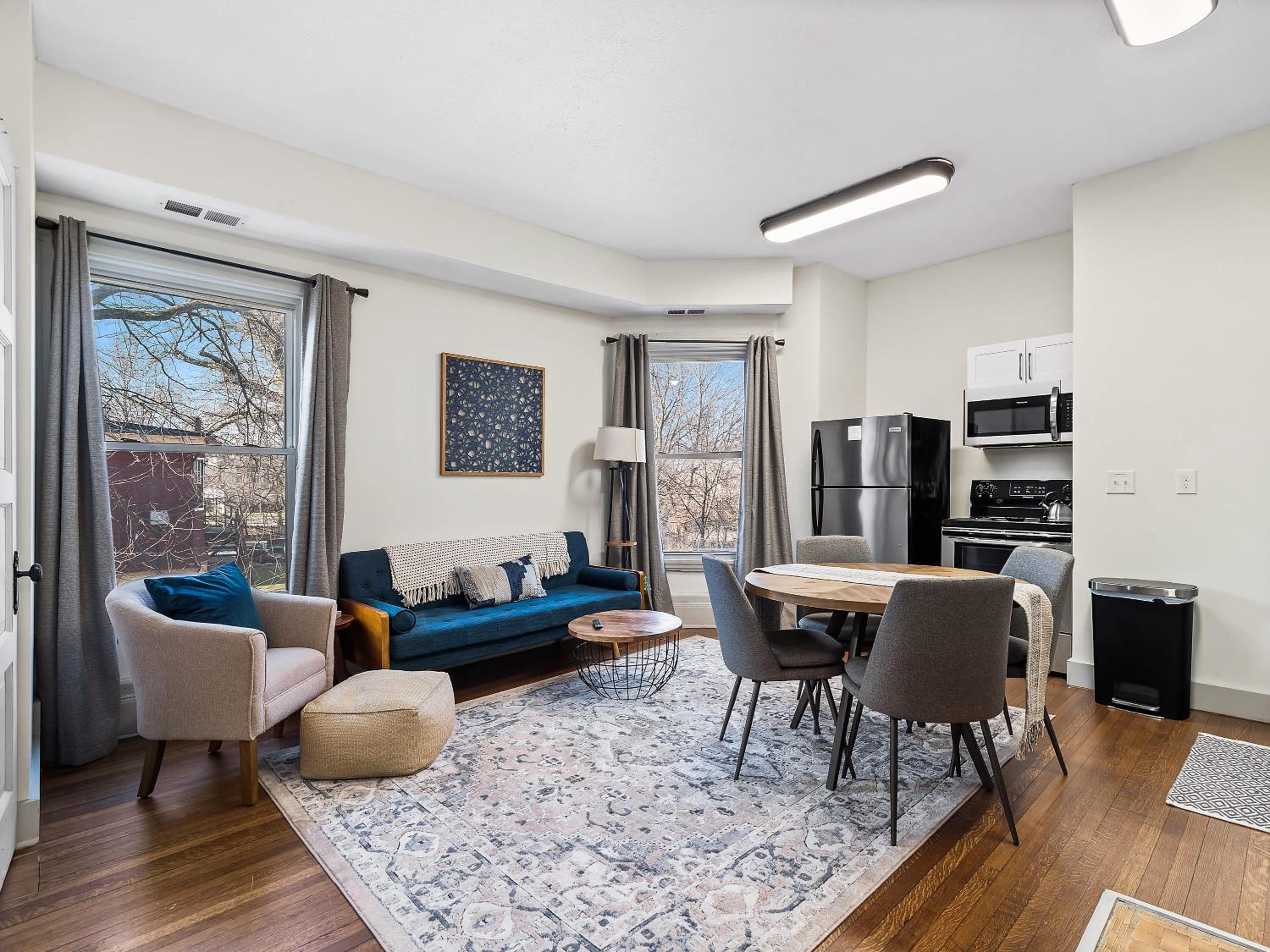 Apartment photo 1
