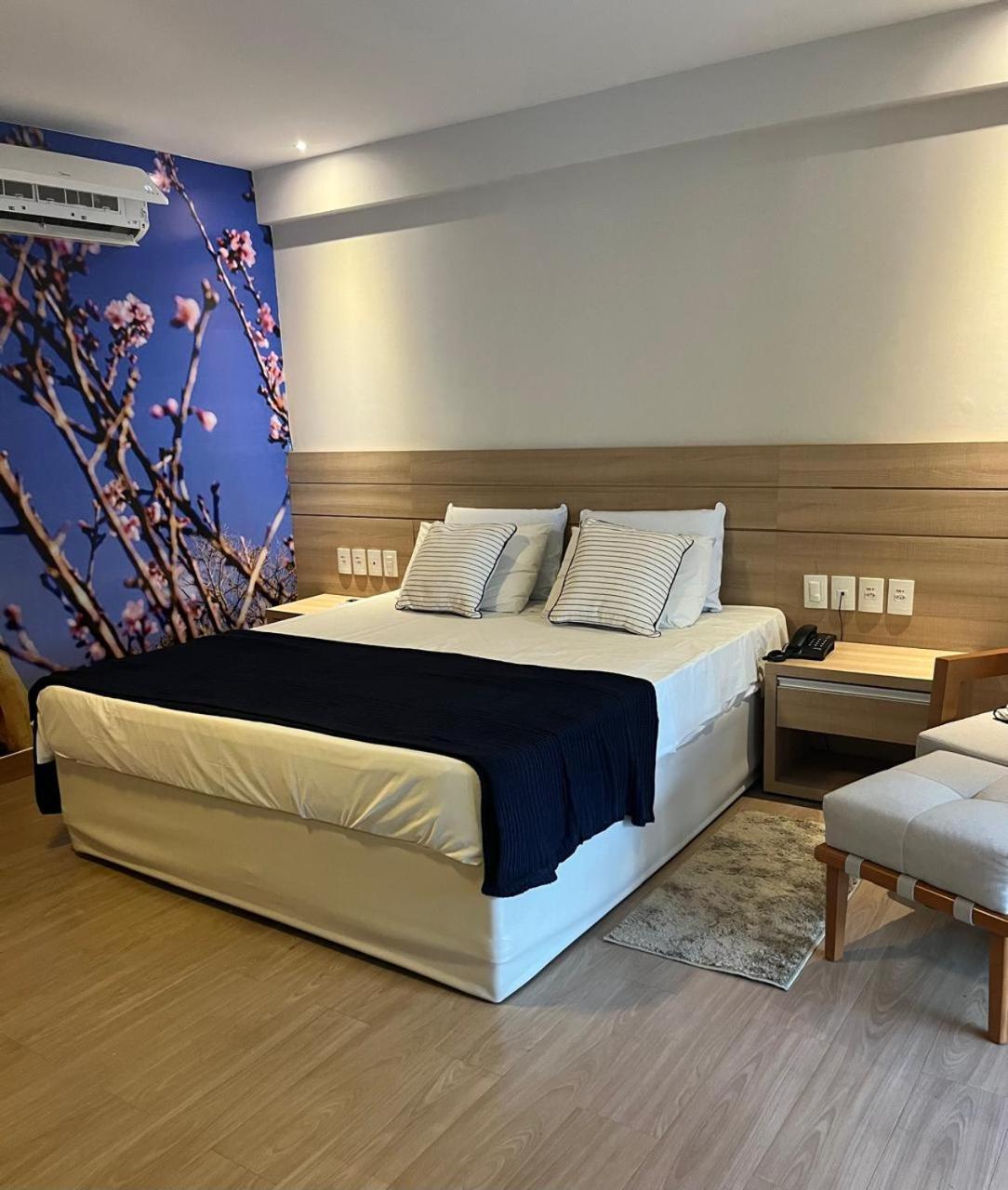 King Room with Spa Bath